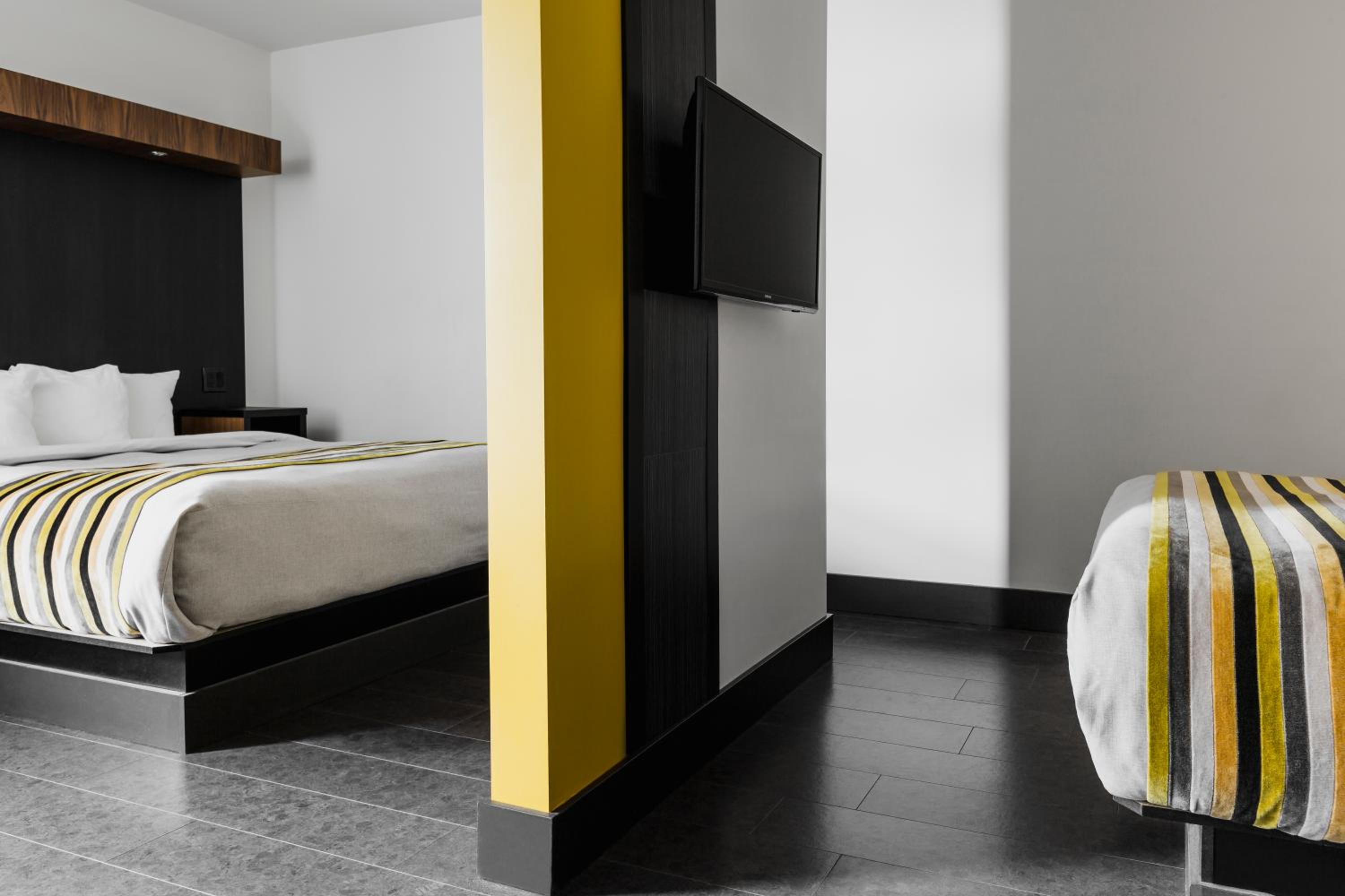 Superior Queen Room with Two Queen Beds