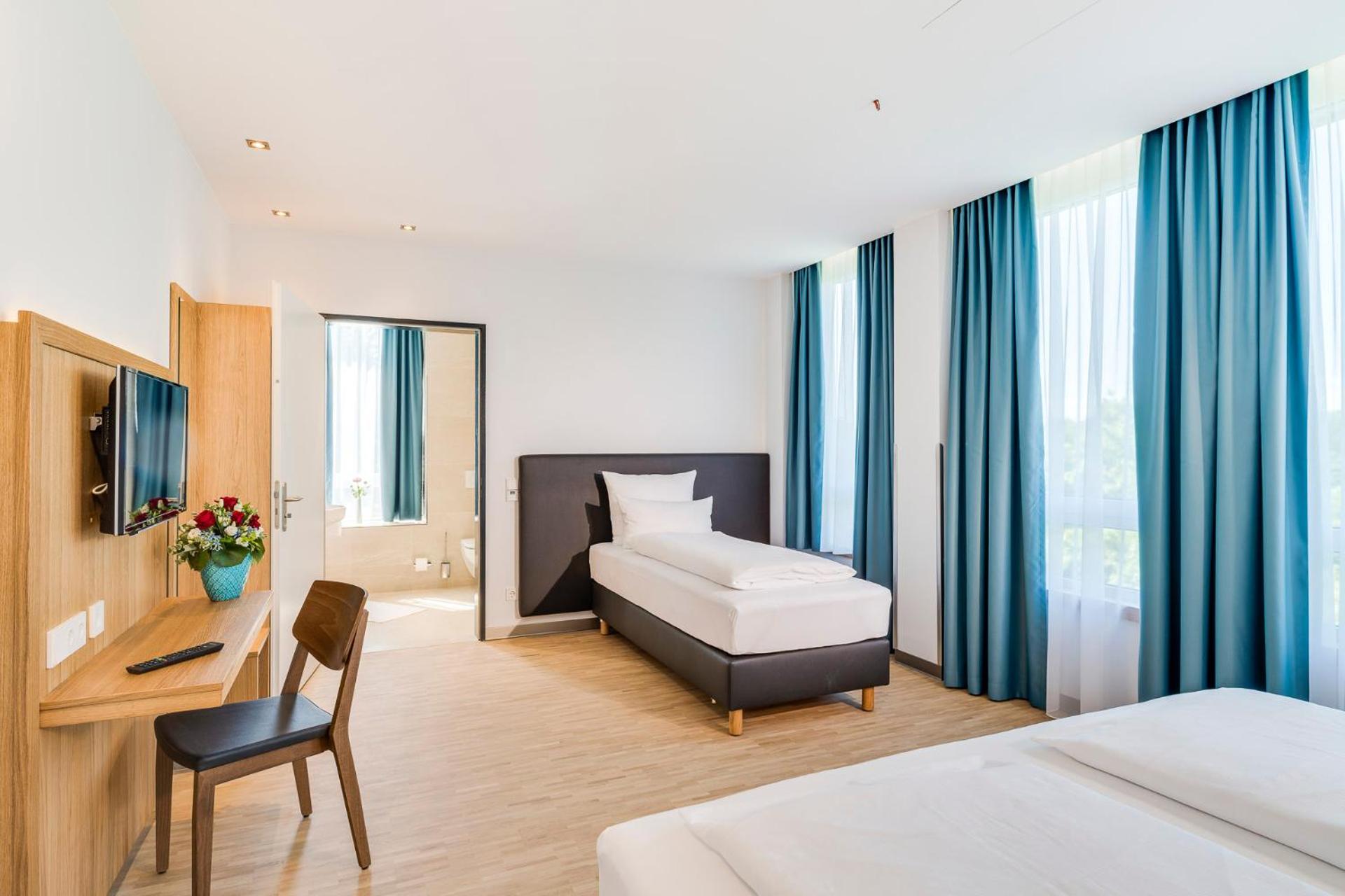 Triple Room - Photo 8
