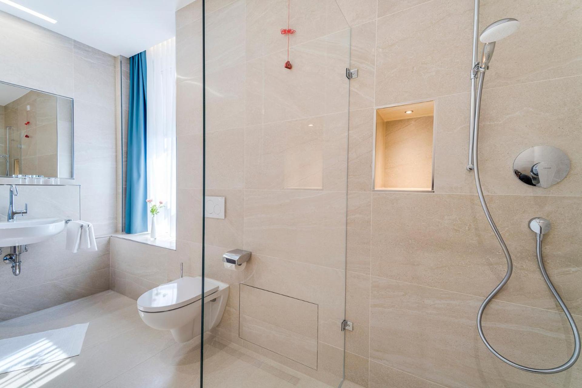 Triple Room - Photo 3