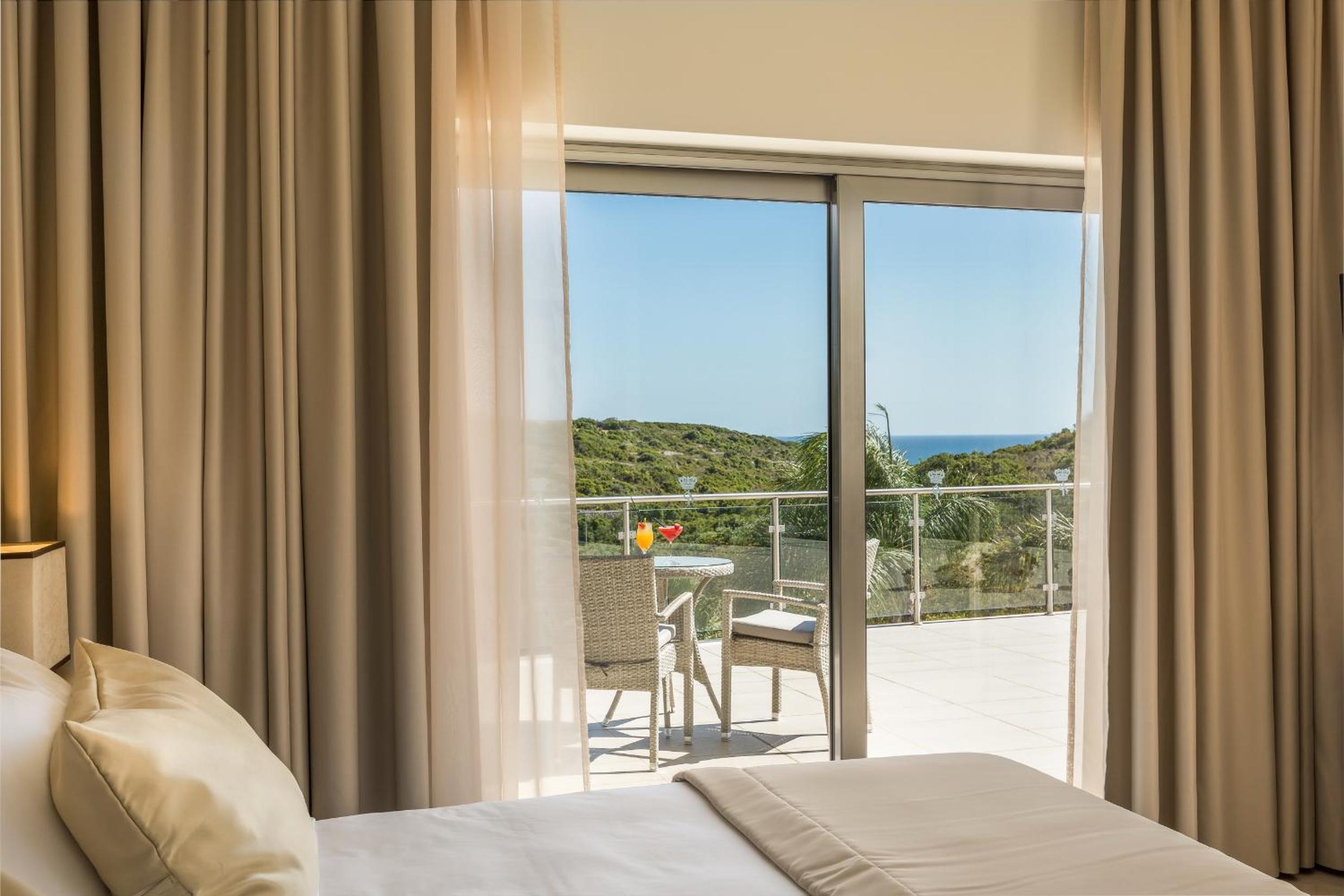 Suite with Sea View - Photo 5