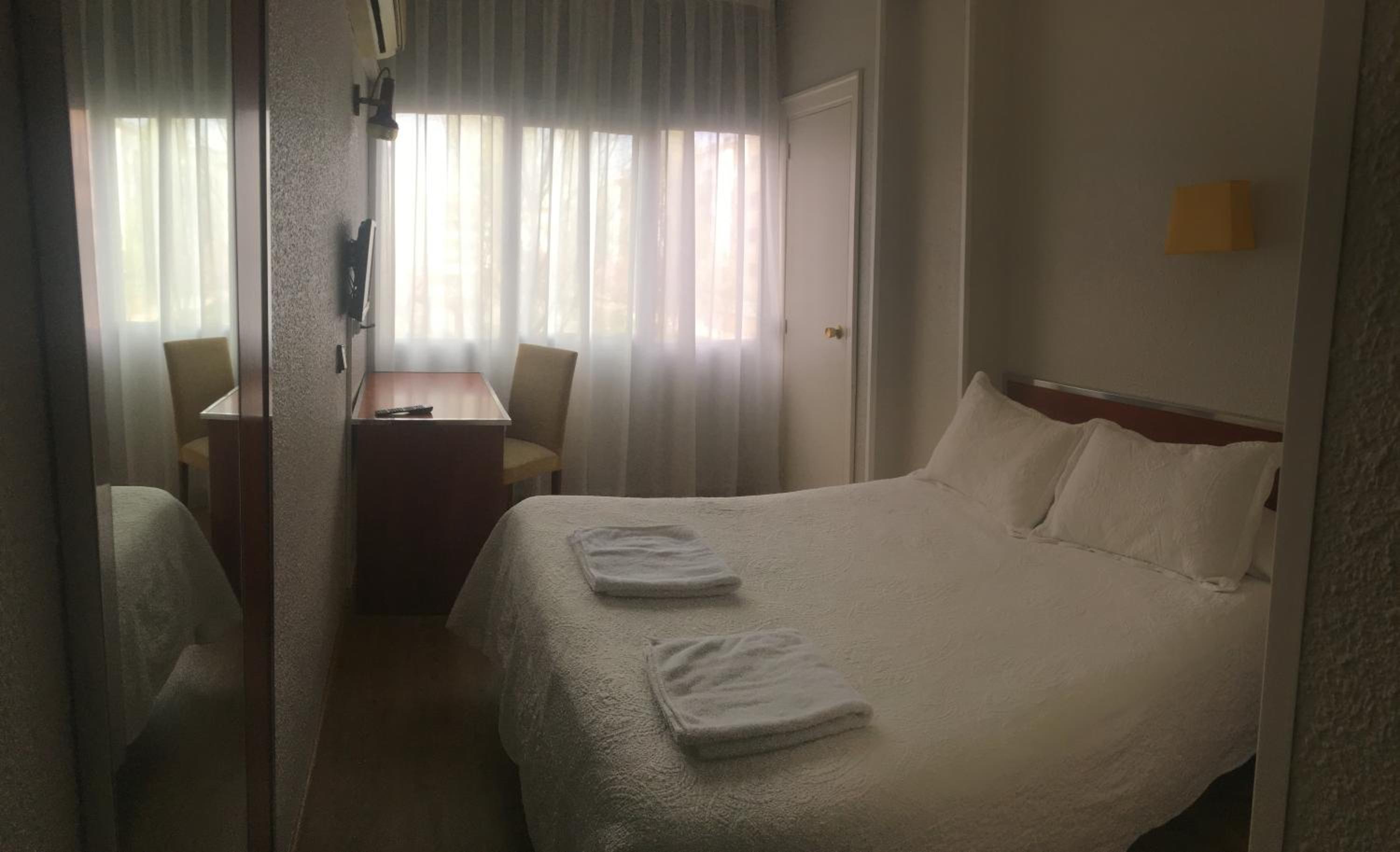 Single Room photo 3