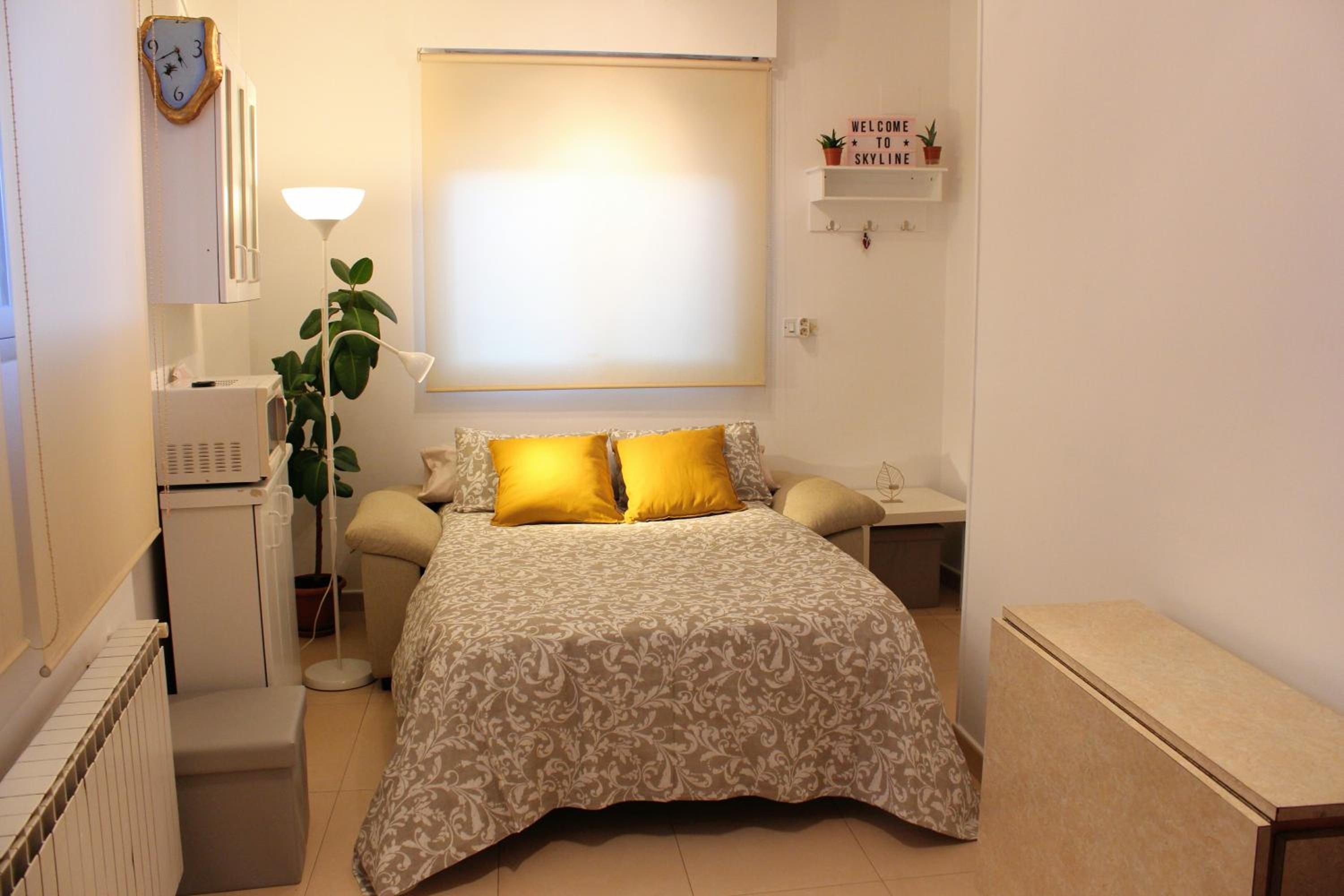 Penthouse Apartment - Photo 2