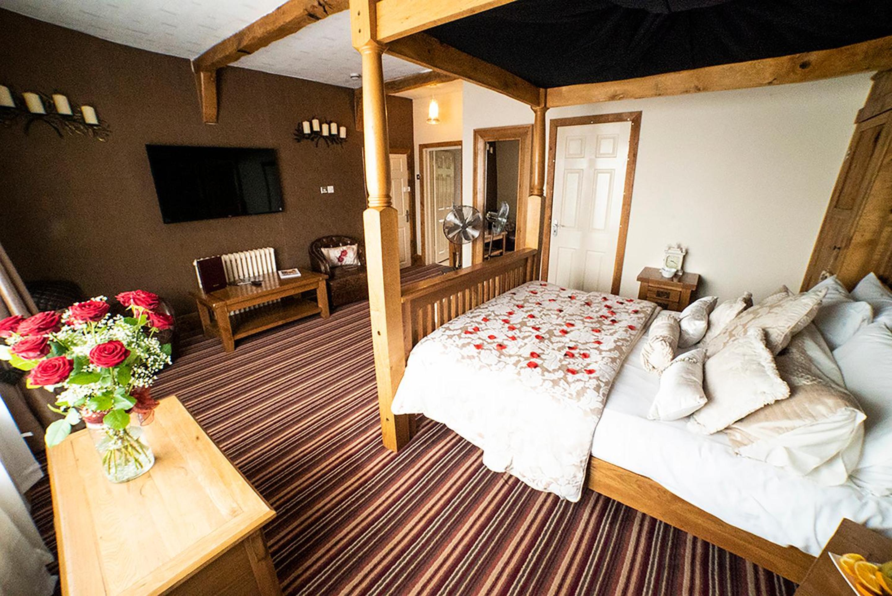 Deluxe Double Room with Bath