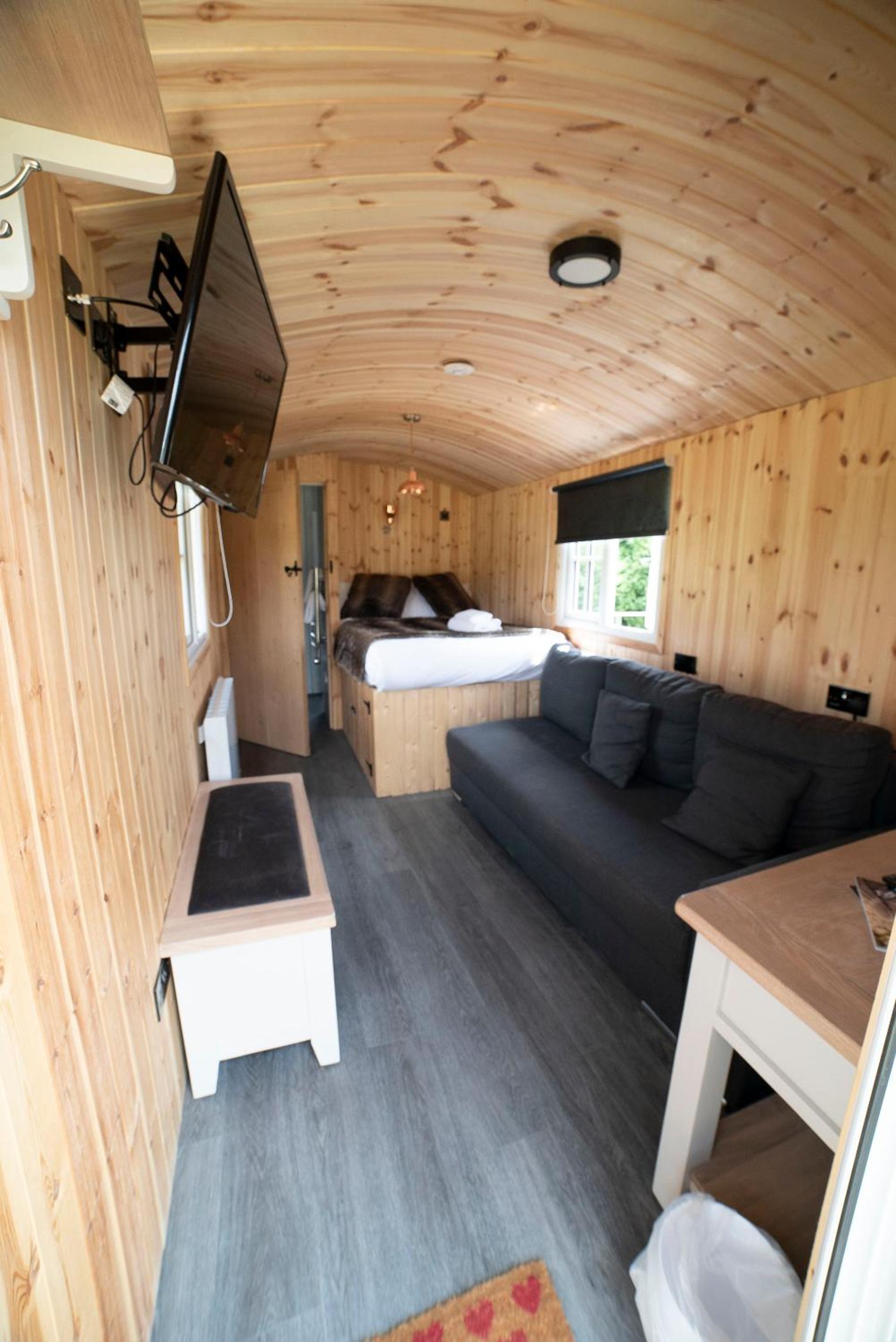 Family Shepherd Hut