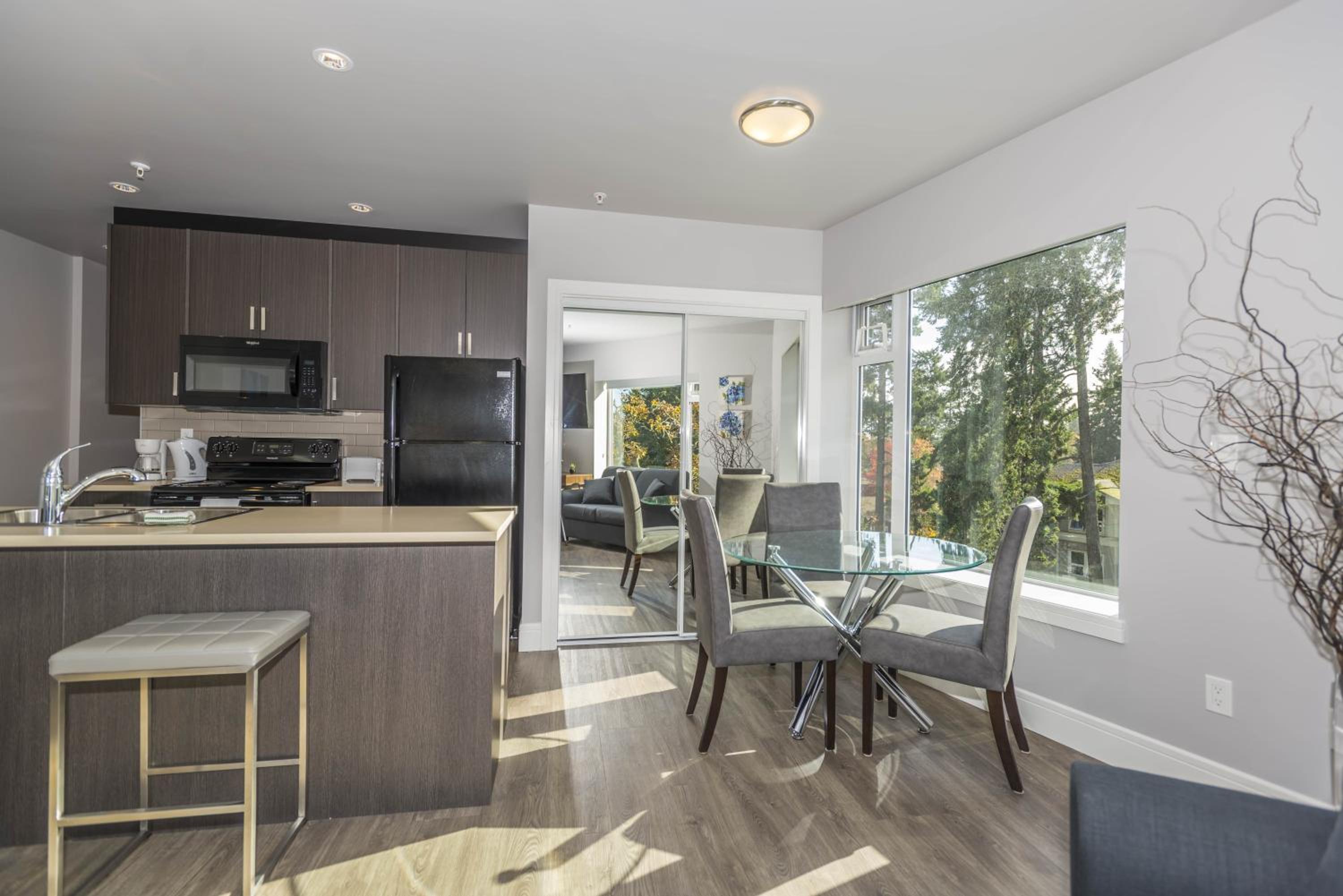 1BR Corner King - Photo 4