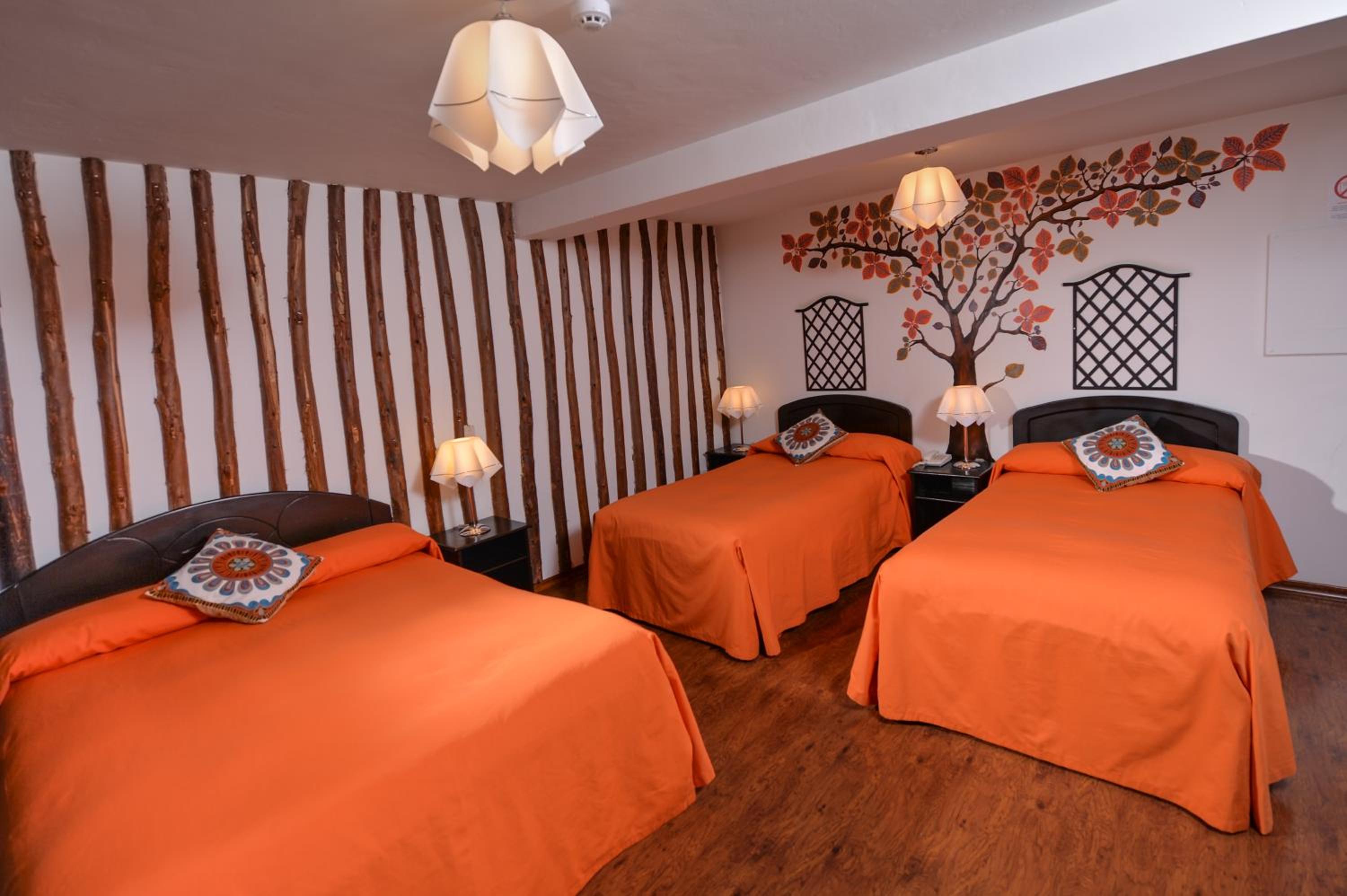 Triple Room