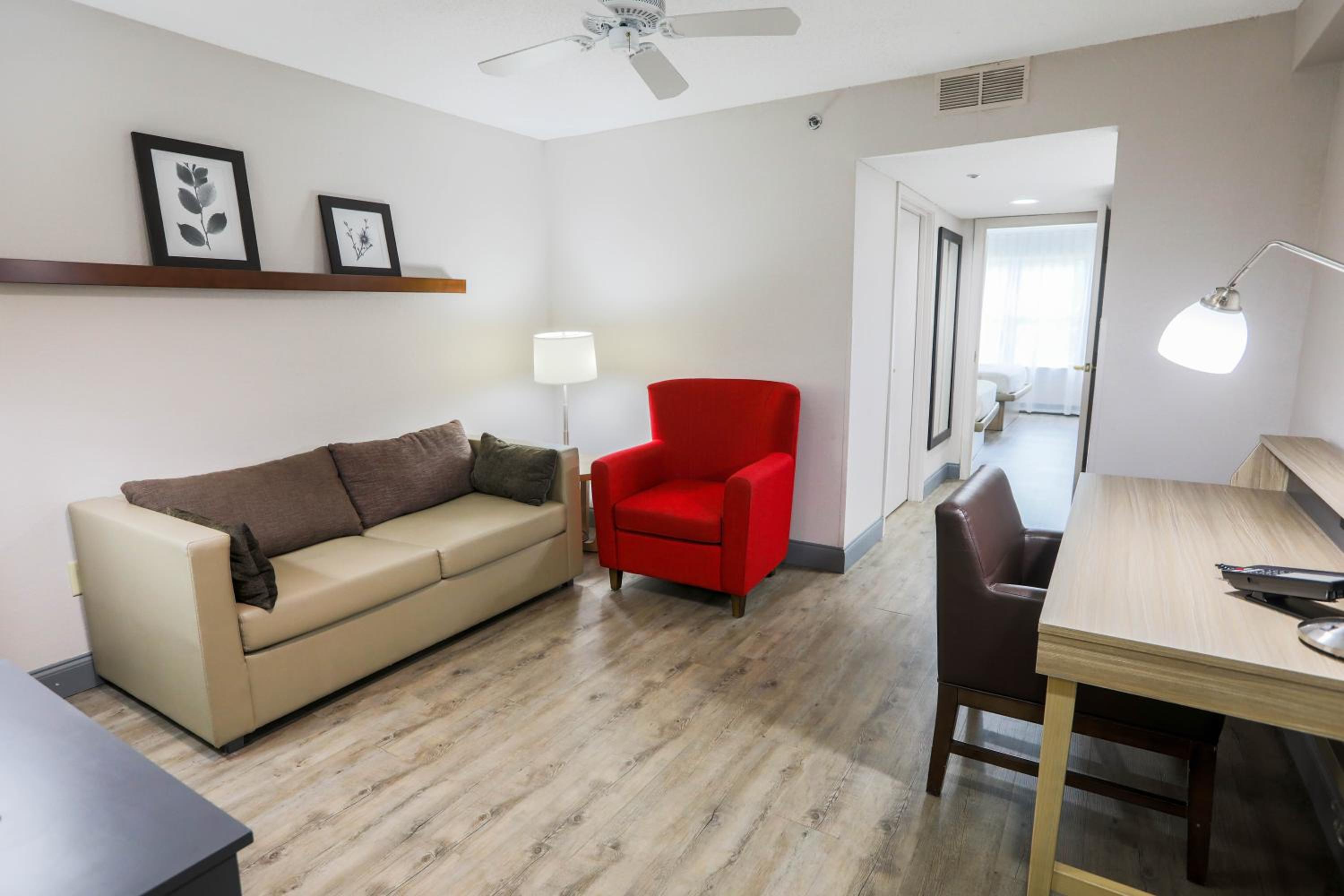 One-Bedroom King Suite - Non-Smoking - Photo 1