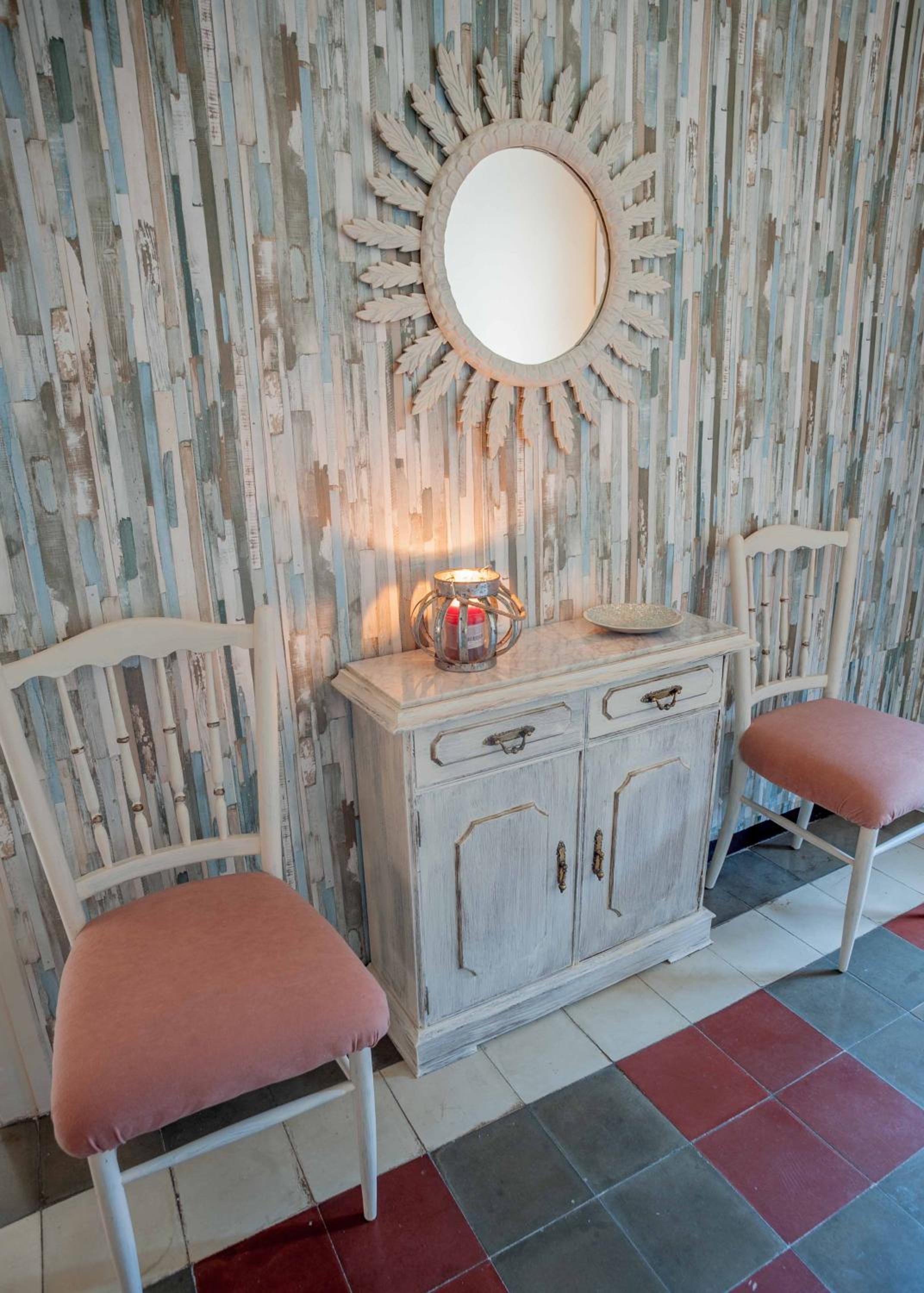 Standard Twin Room - Photo 7