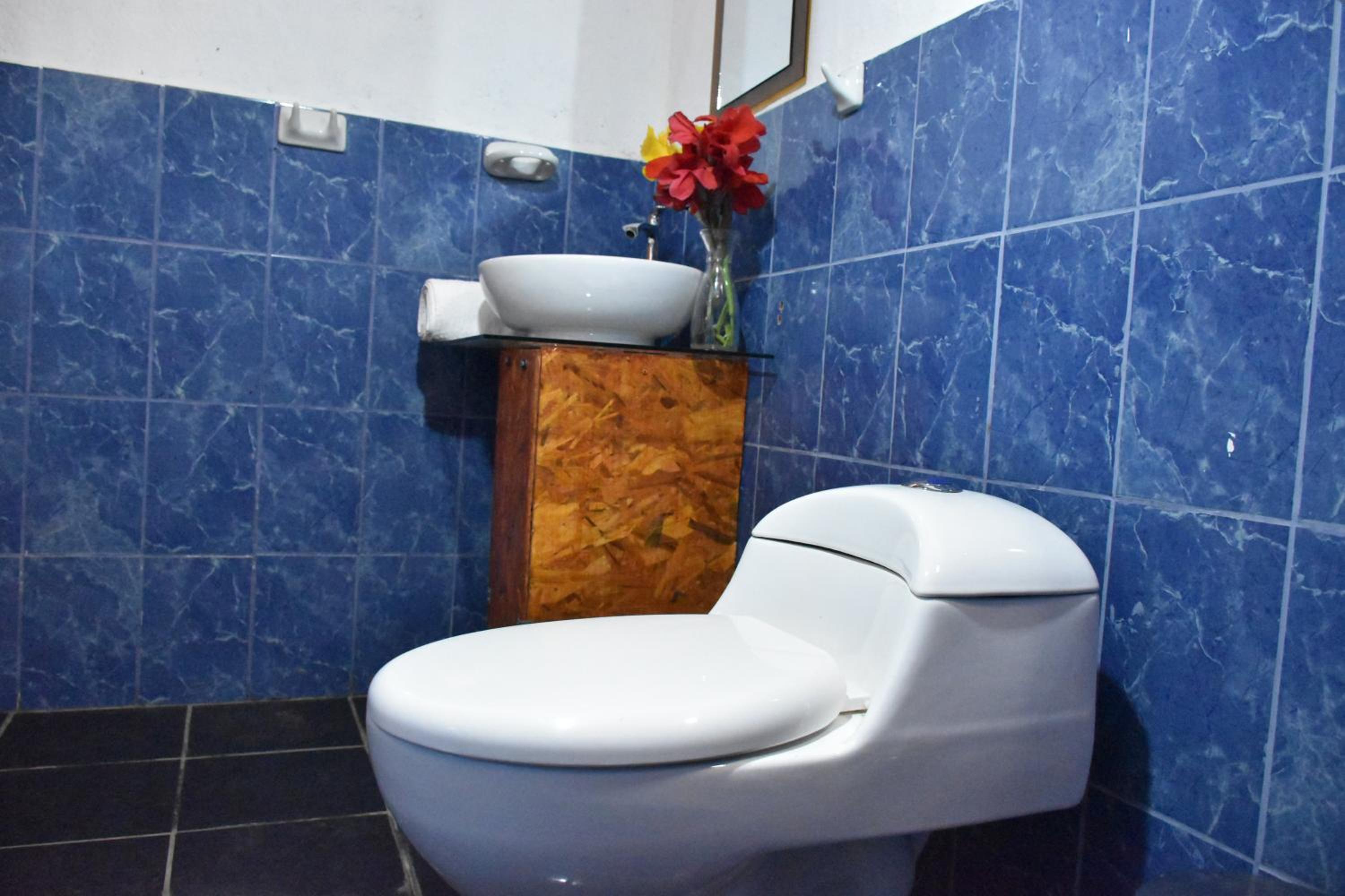 Quadruple Room with Shared Bathroom photo 3