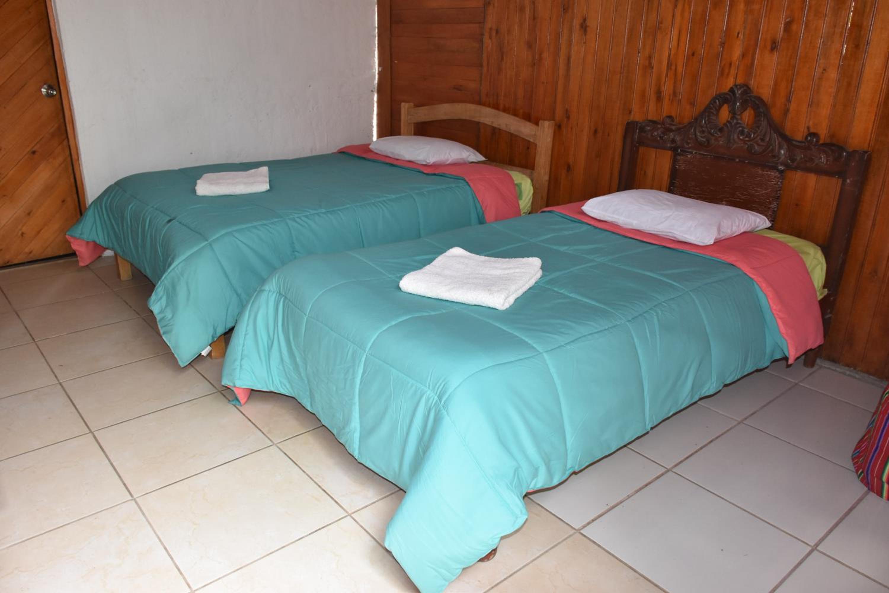 Twin Room with Private Bathroom photo 1