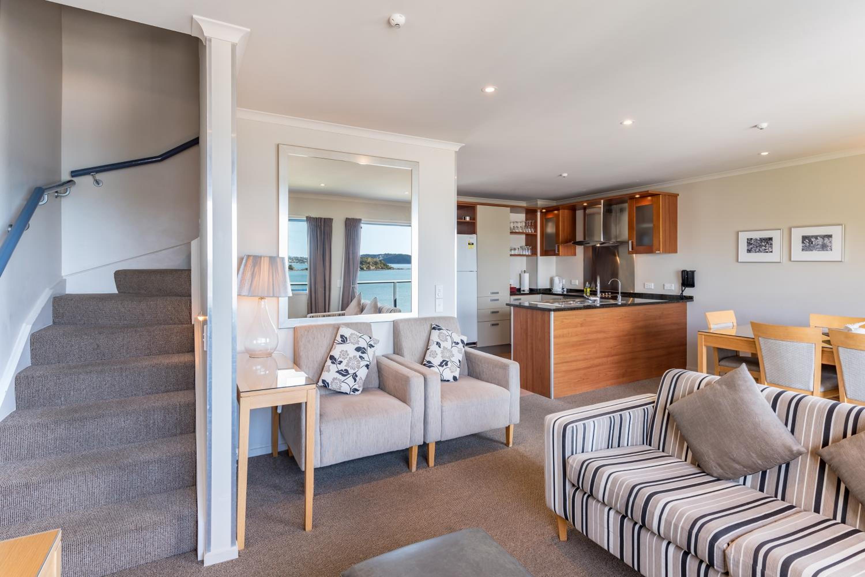 Two-Bedroom Family Apartment with Two Bathrooms and Indoor Hot Tub photo 3