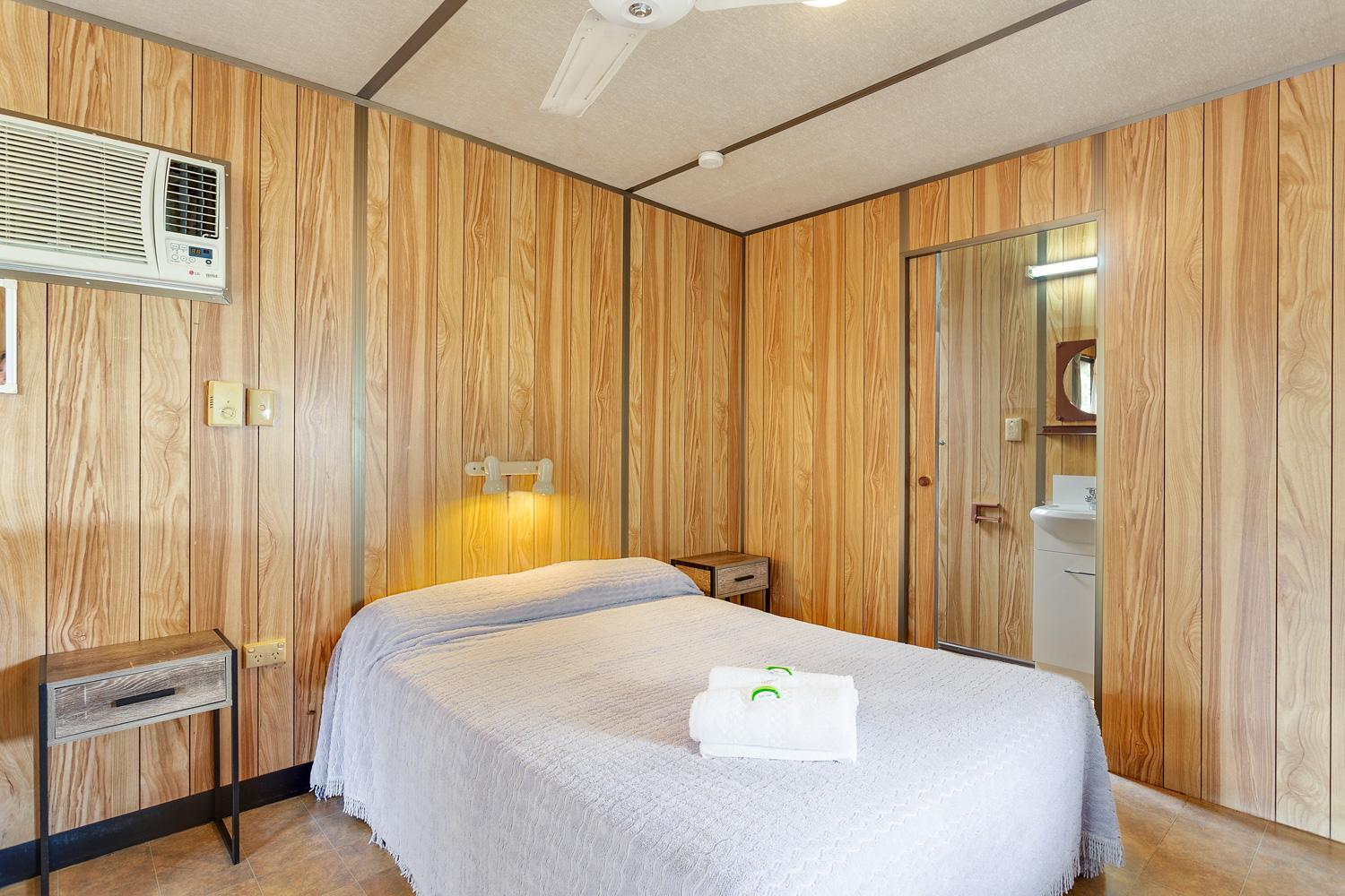 Double Bungalow with Private Bathroom photo 2