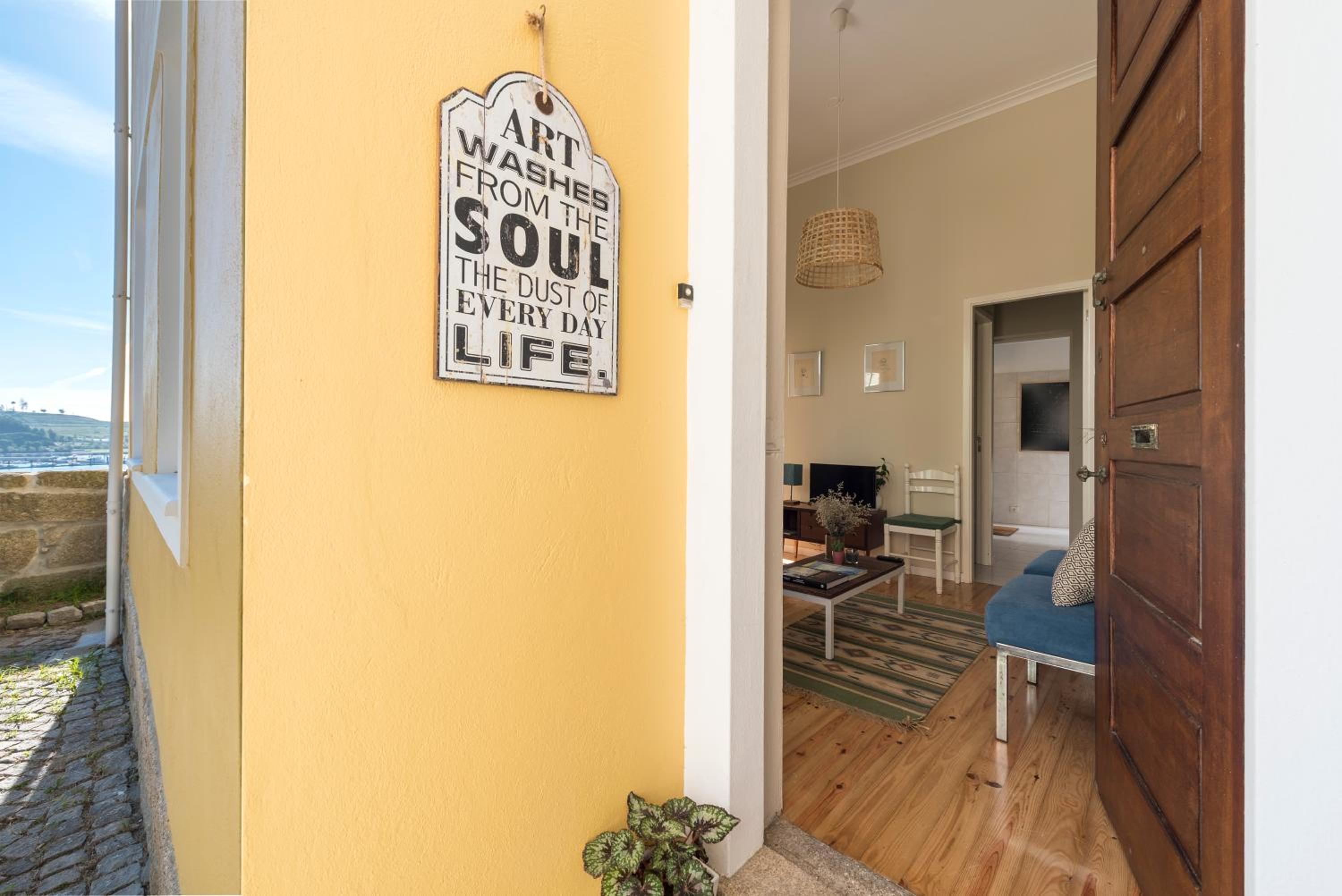 Apartment - Photo 43