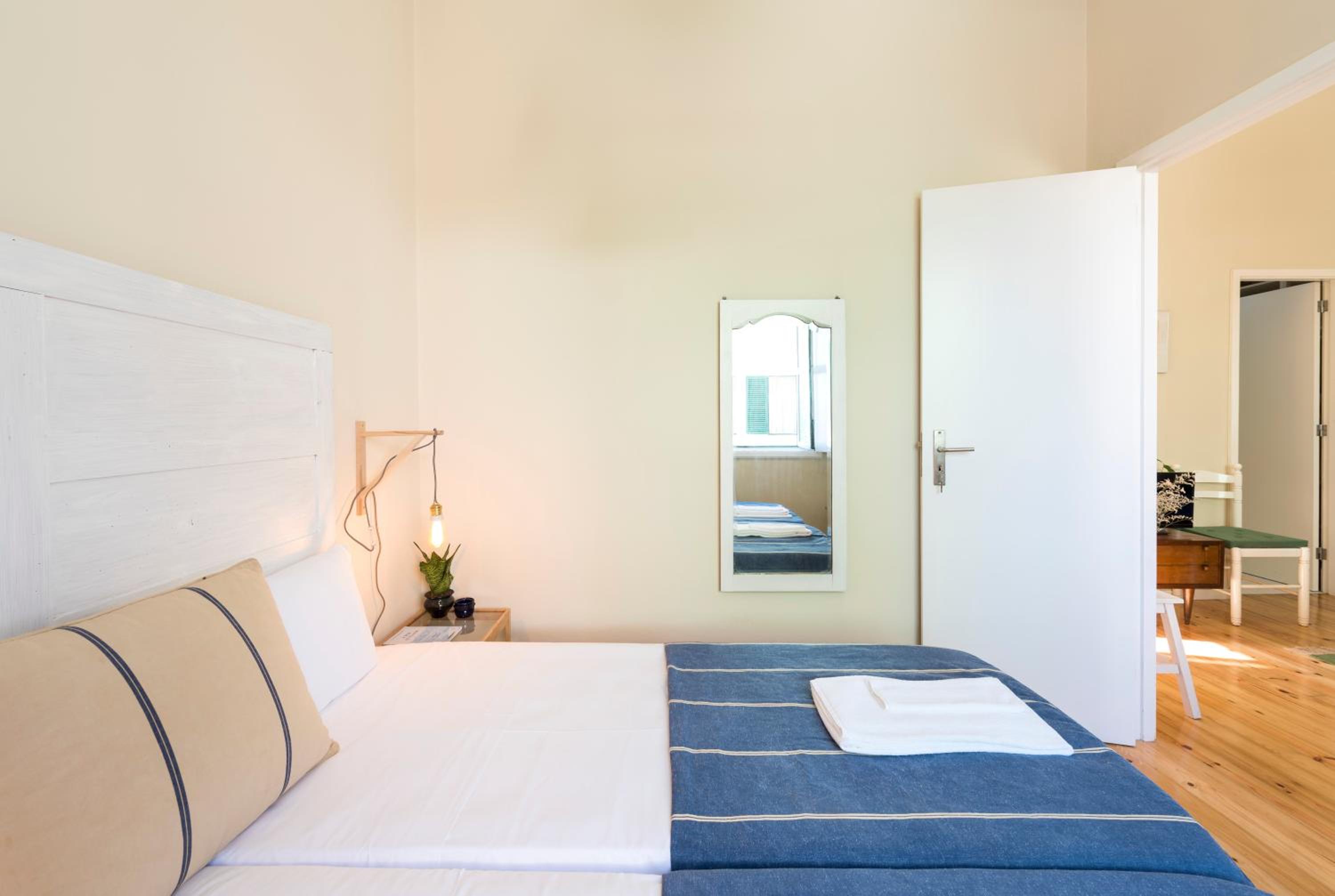 Apartment - Photo 8
