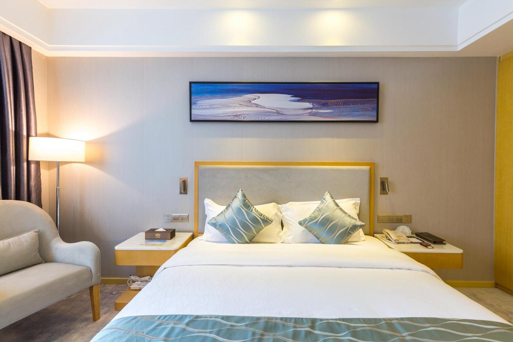 Superior Queen Room