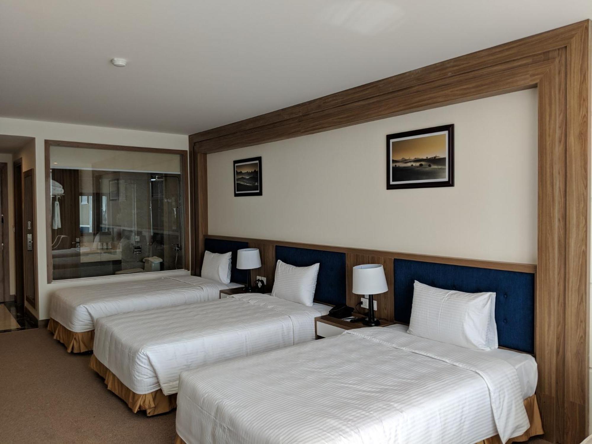 Deluxe Triple Room - Photo 3
