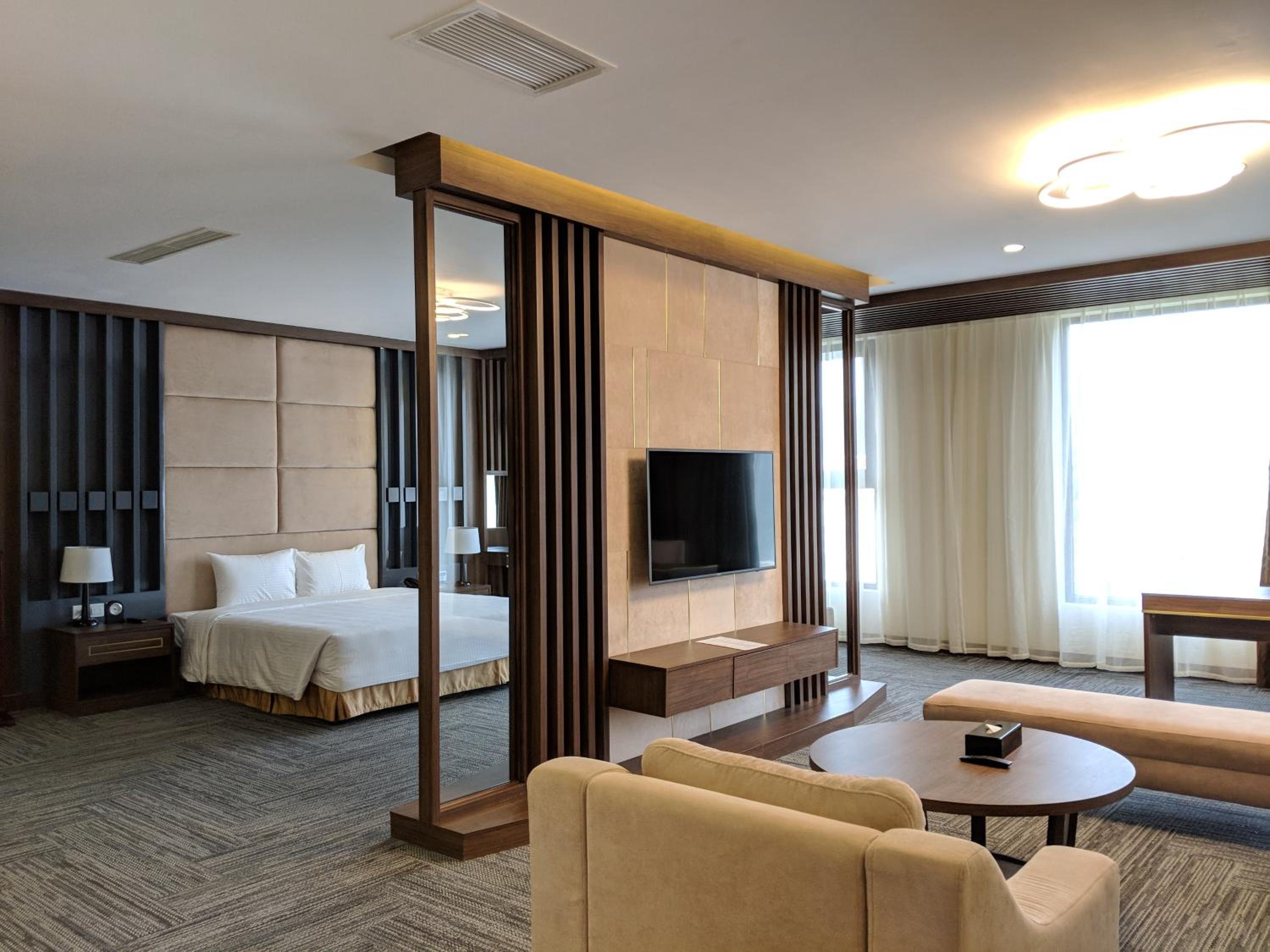 Executive Suite photo 3