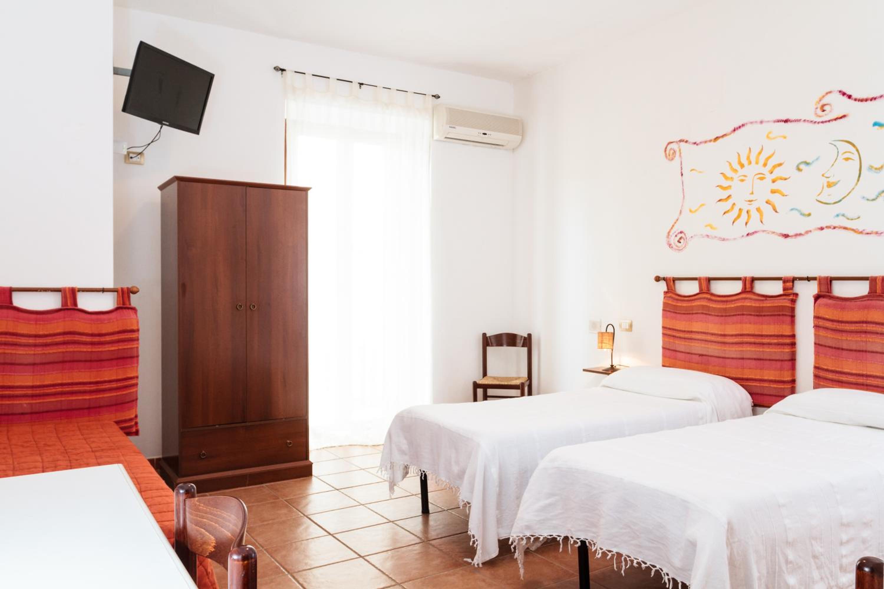 Triple Room - Photo 4