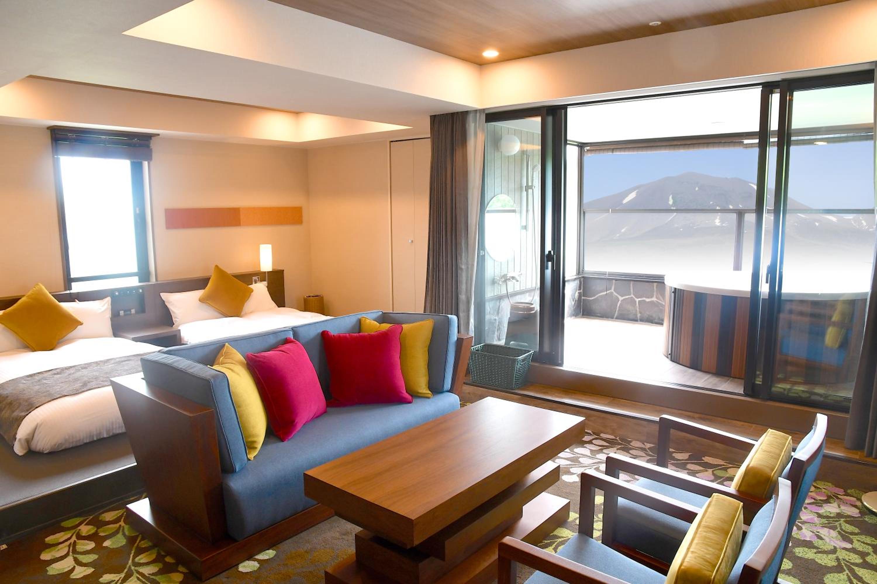 Two-Bedroom Suite with Open-Air Bath and View photo 1