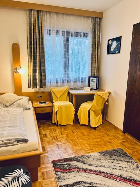 Single Room with Shower photo 1