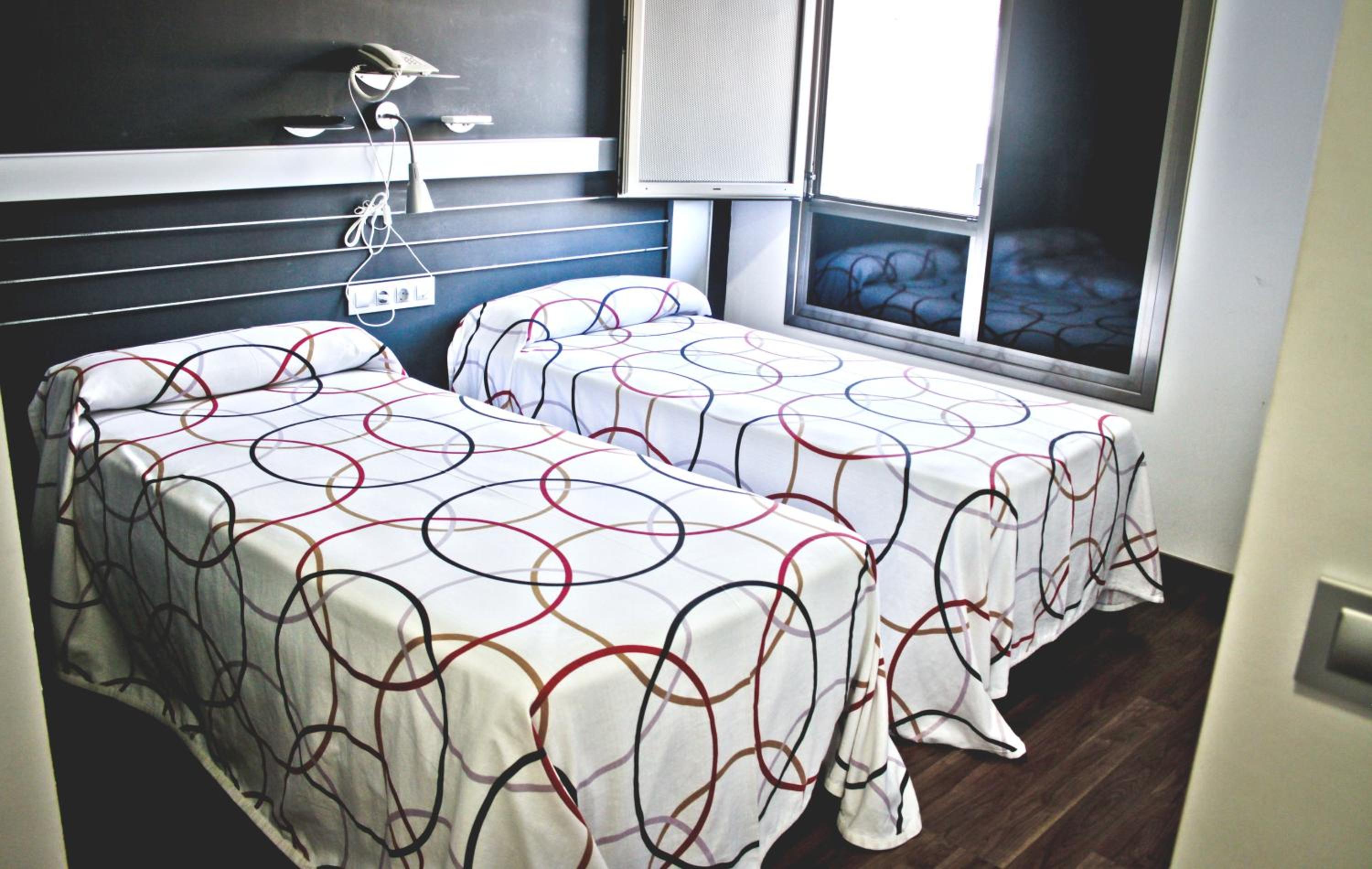 Double or Twin Room - Photo 1