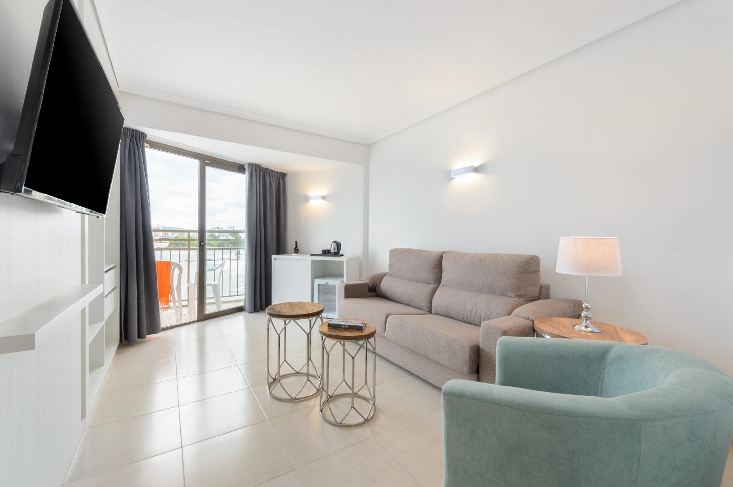 Suite with Sea View photo 2