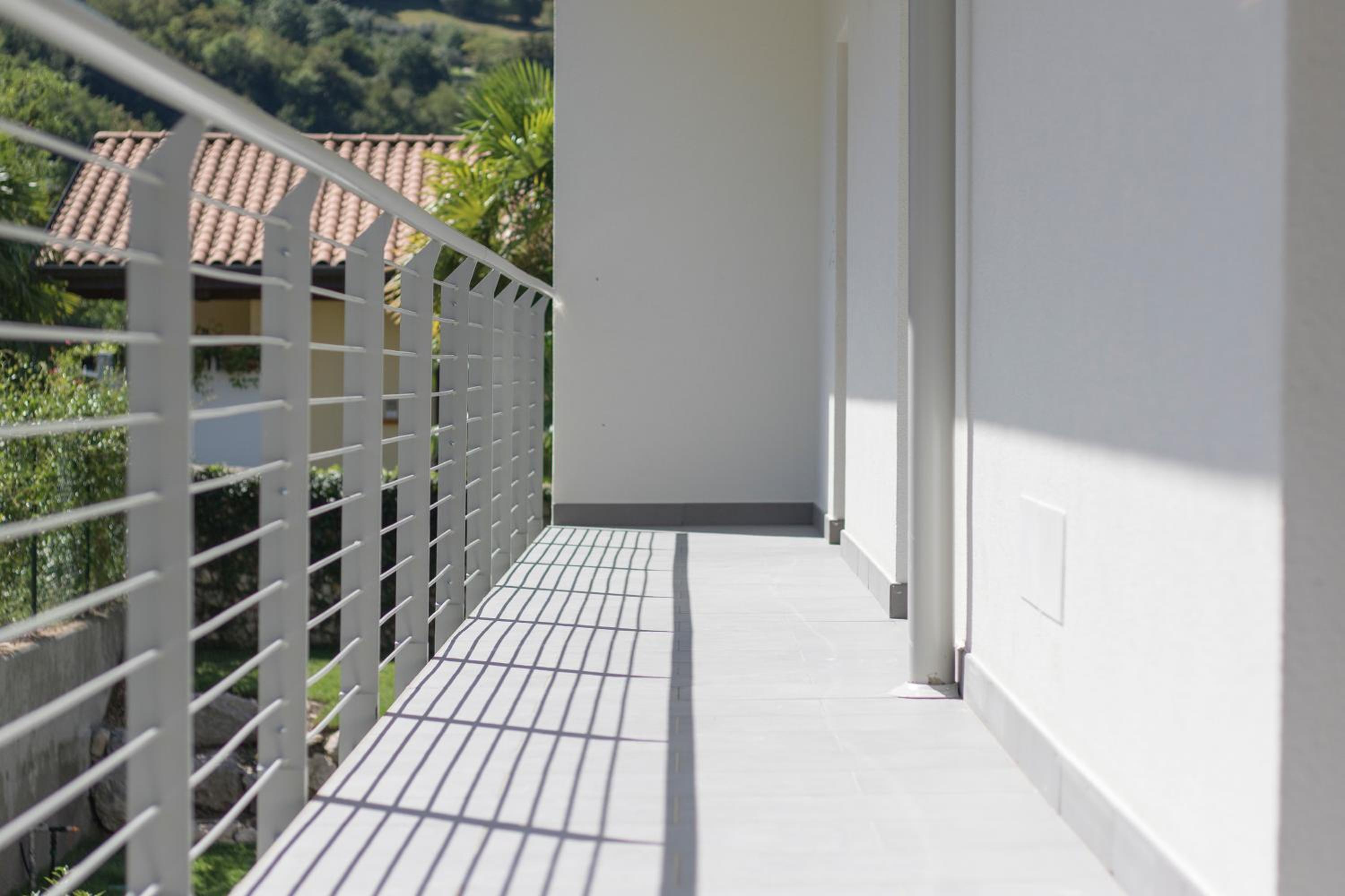 Apartment with Balcony photo 3