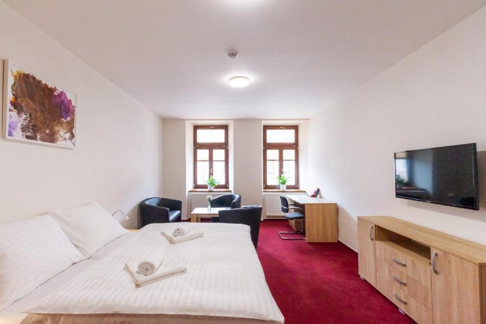 Double Room - Photo 4