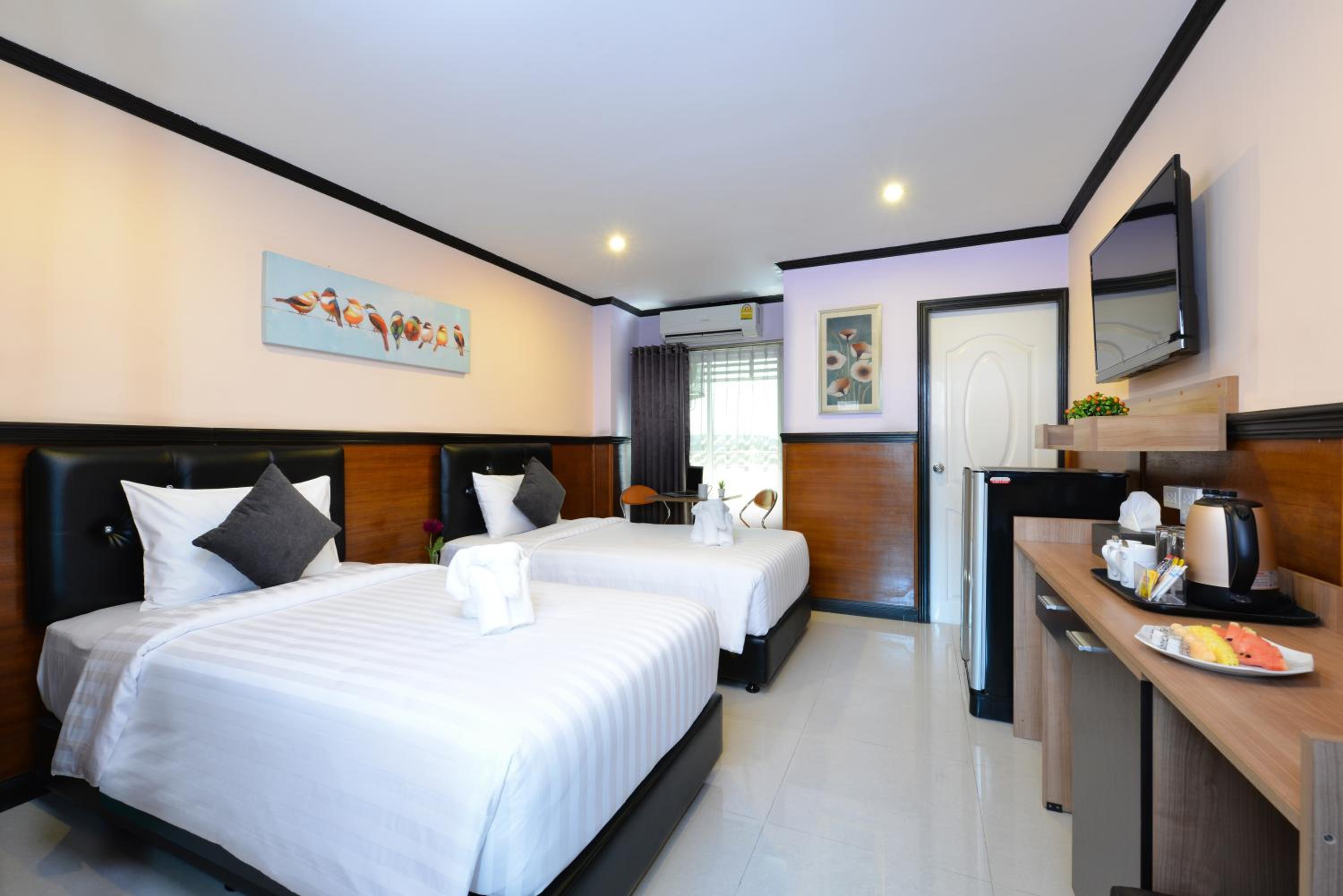 Superior Twin Room photo 2