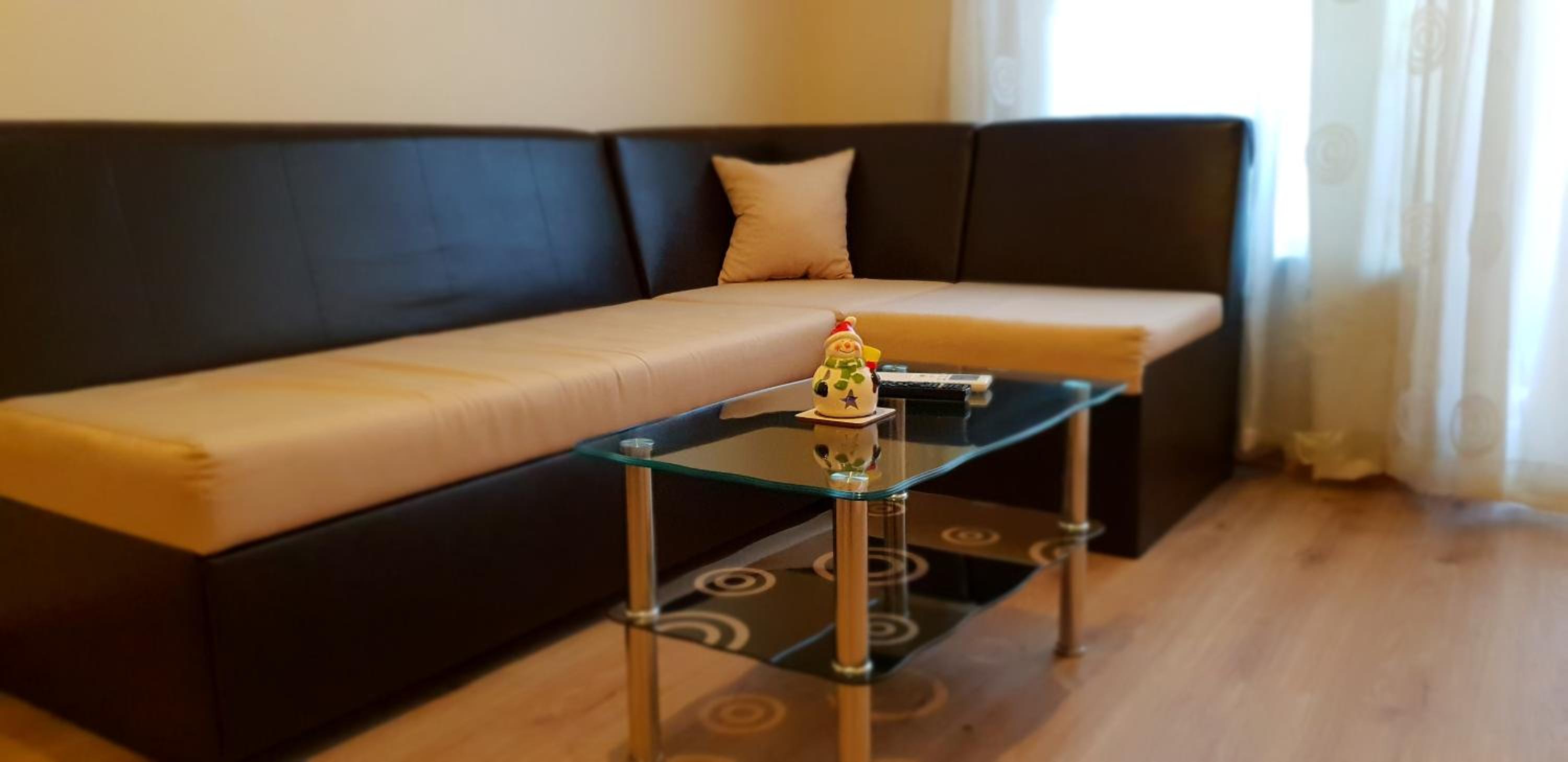 Apartment with Balcony - Photo 13