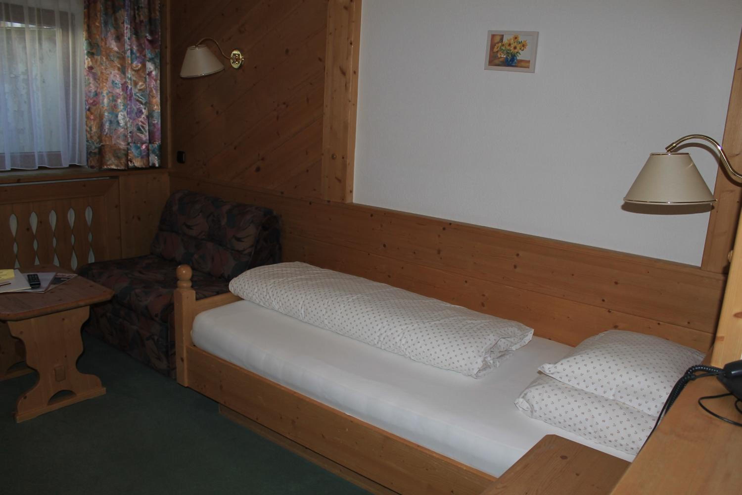Single Room Without Balcony photo 1