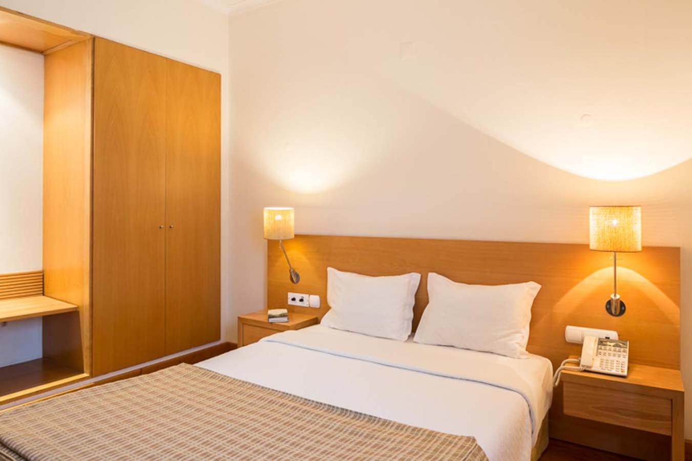 Double Room - Photo 9