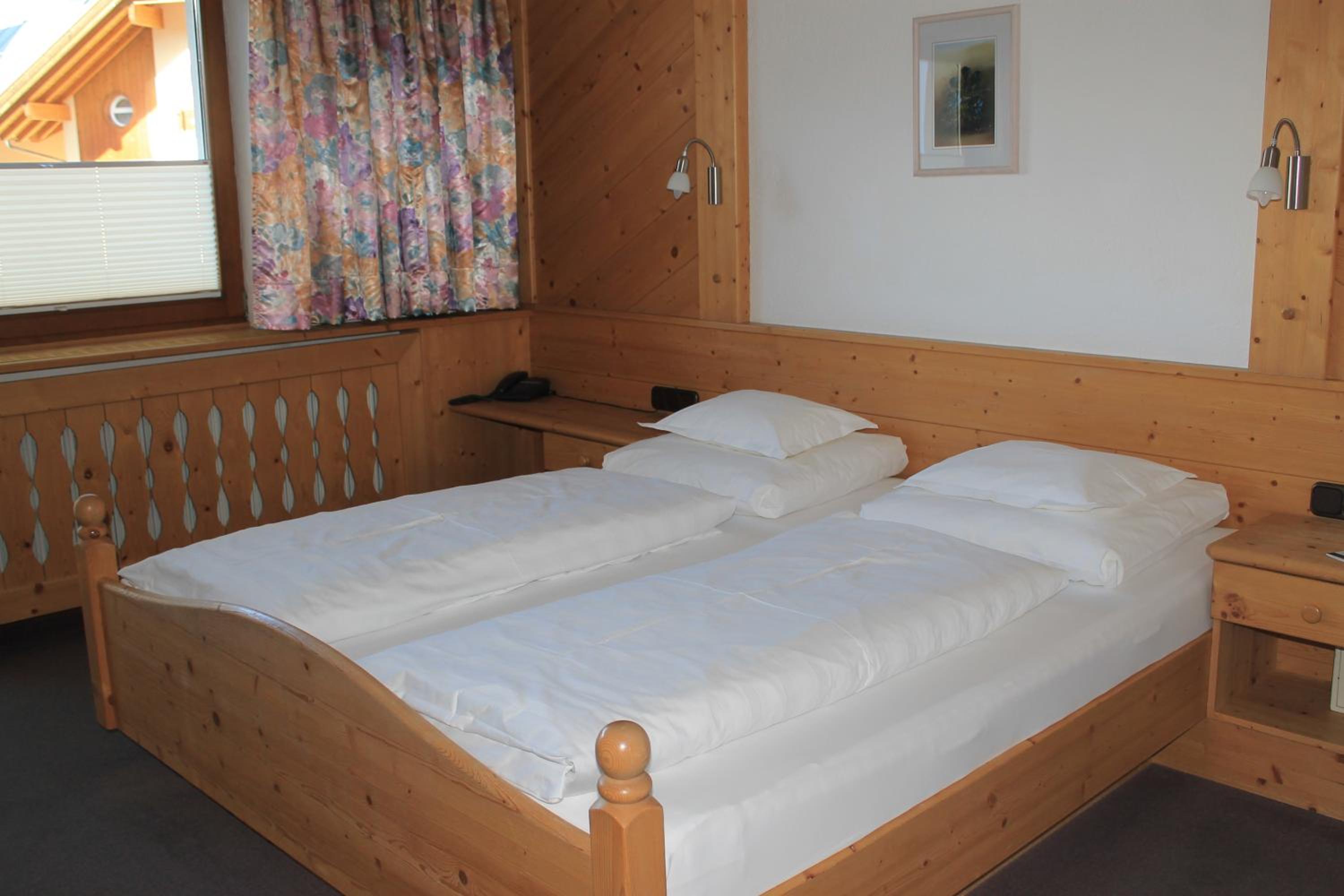 Deluxe Double Room with Balcony photo 1