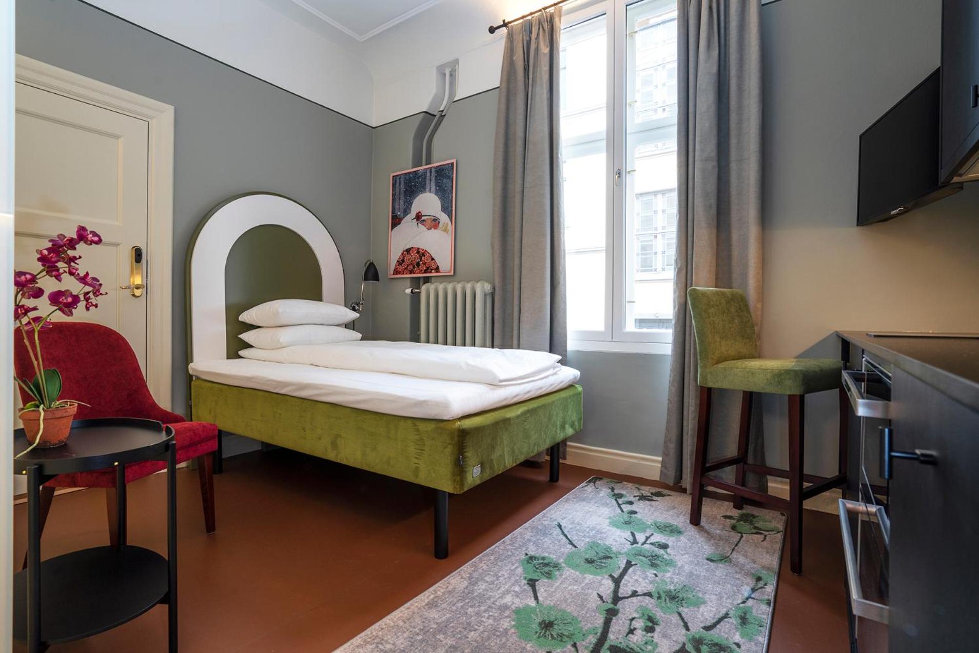 Single Studio Apartment