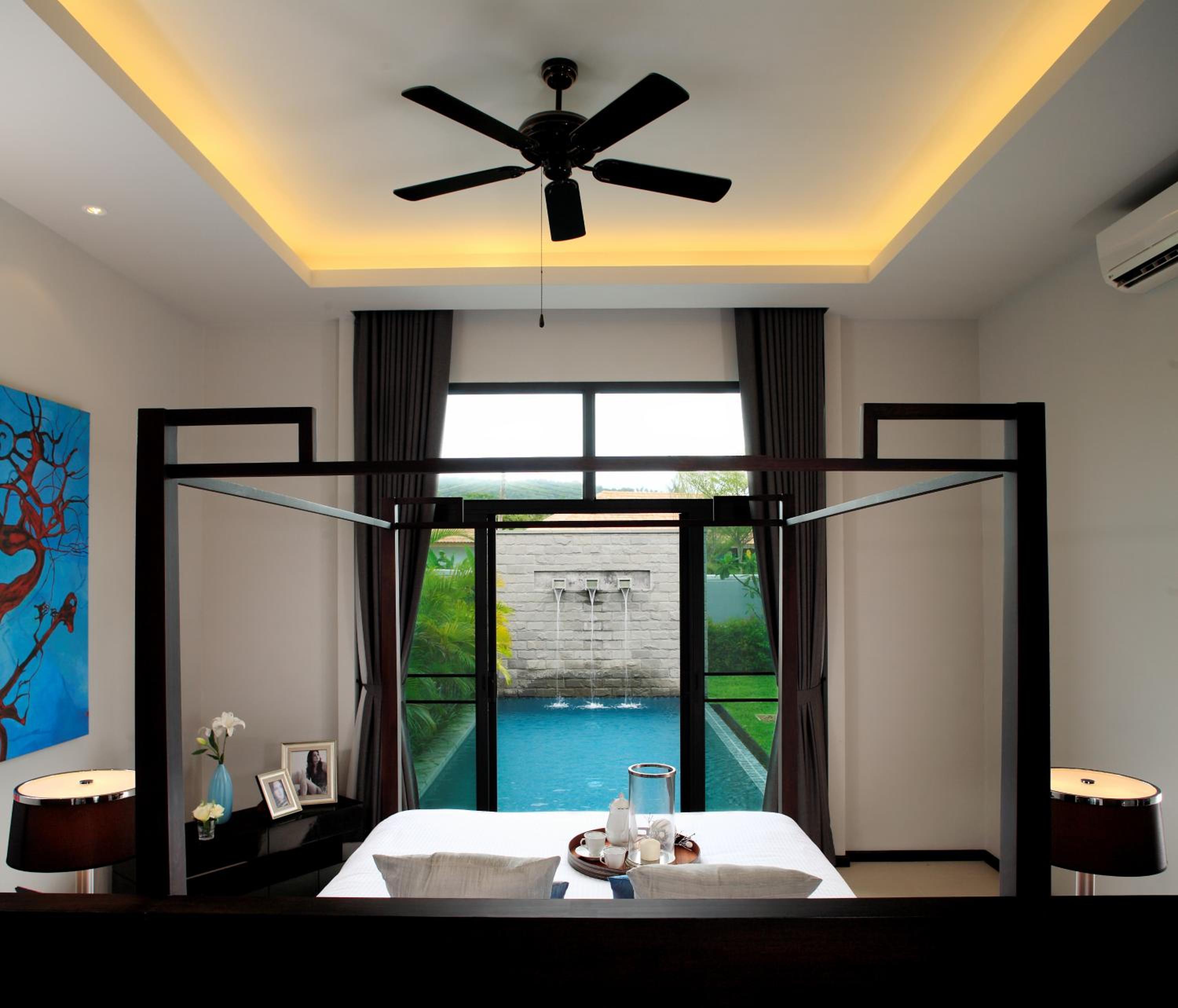 One-Bedroom Villa with Private Pool - Photo 11