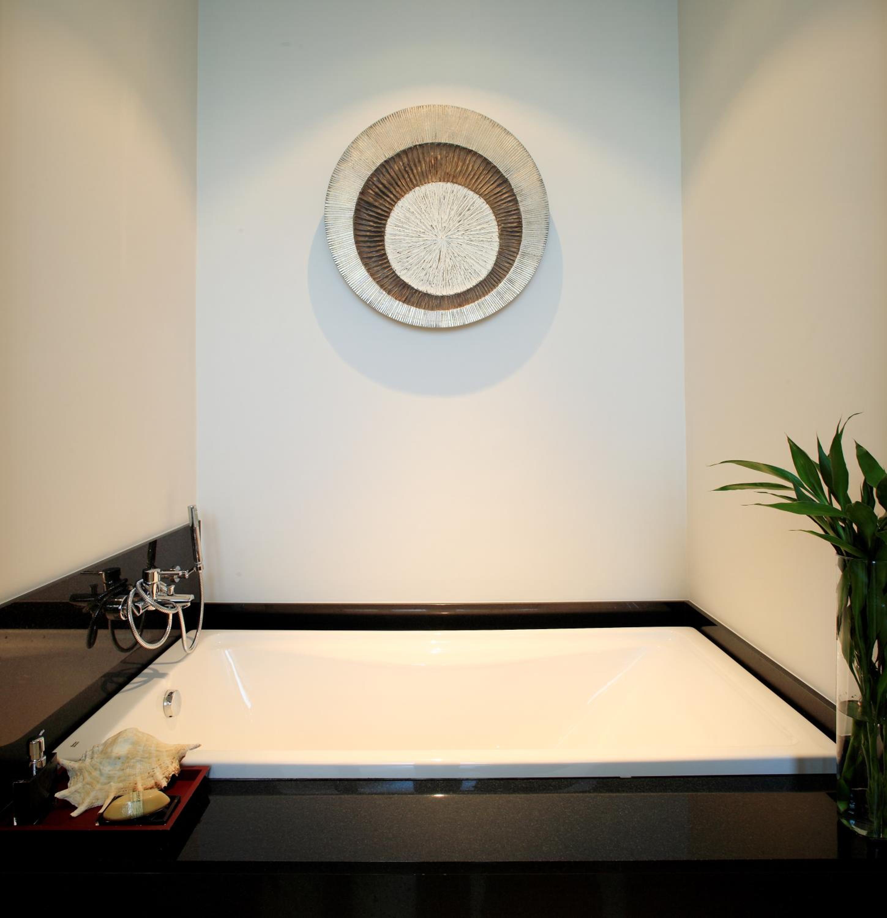 One-Bedroom Villa with Private Pool - Photo 12