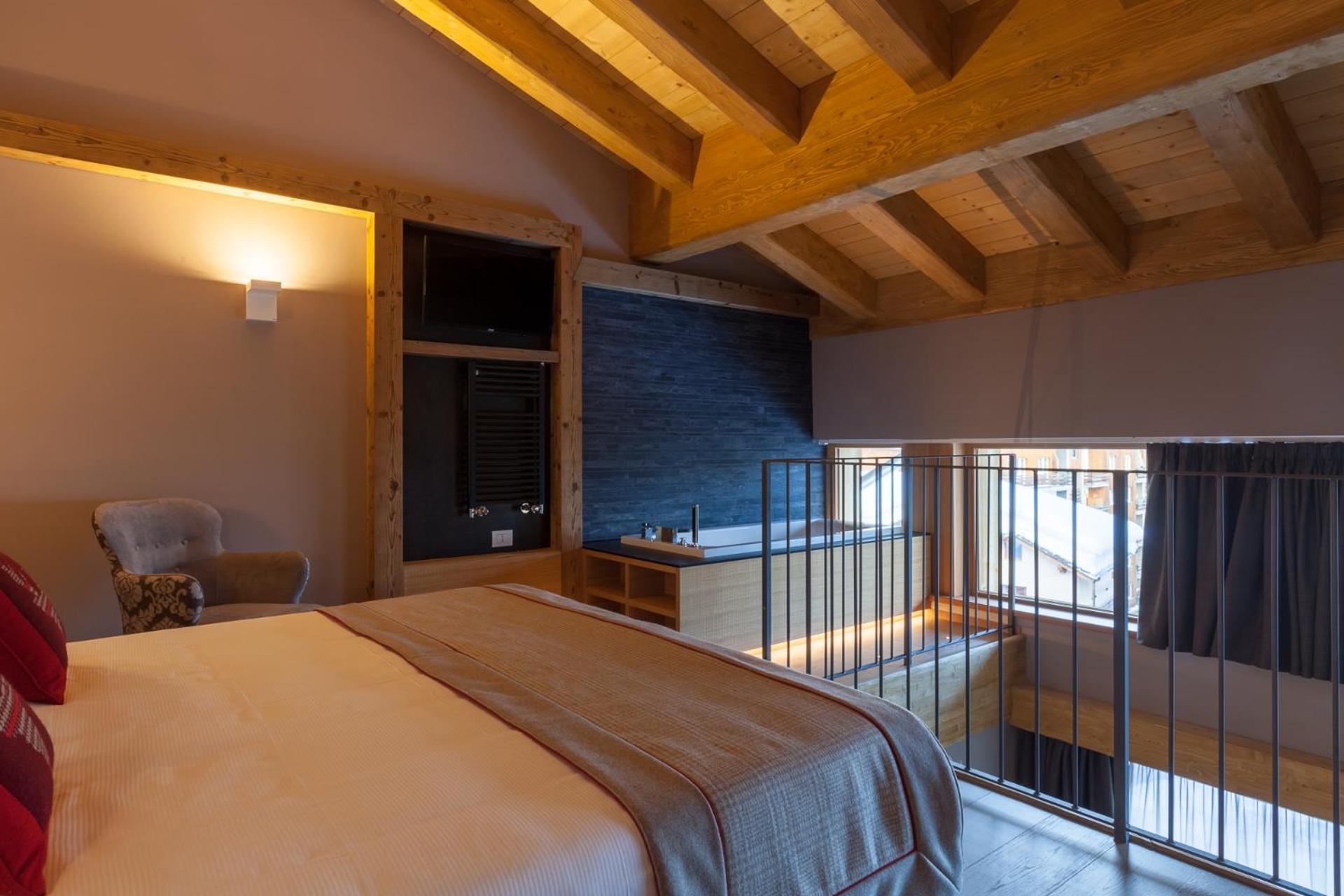 One-Bedroom Suite
