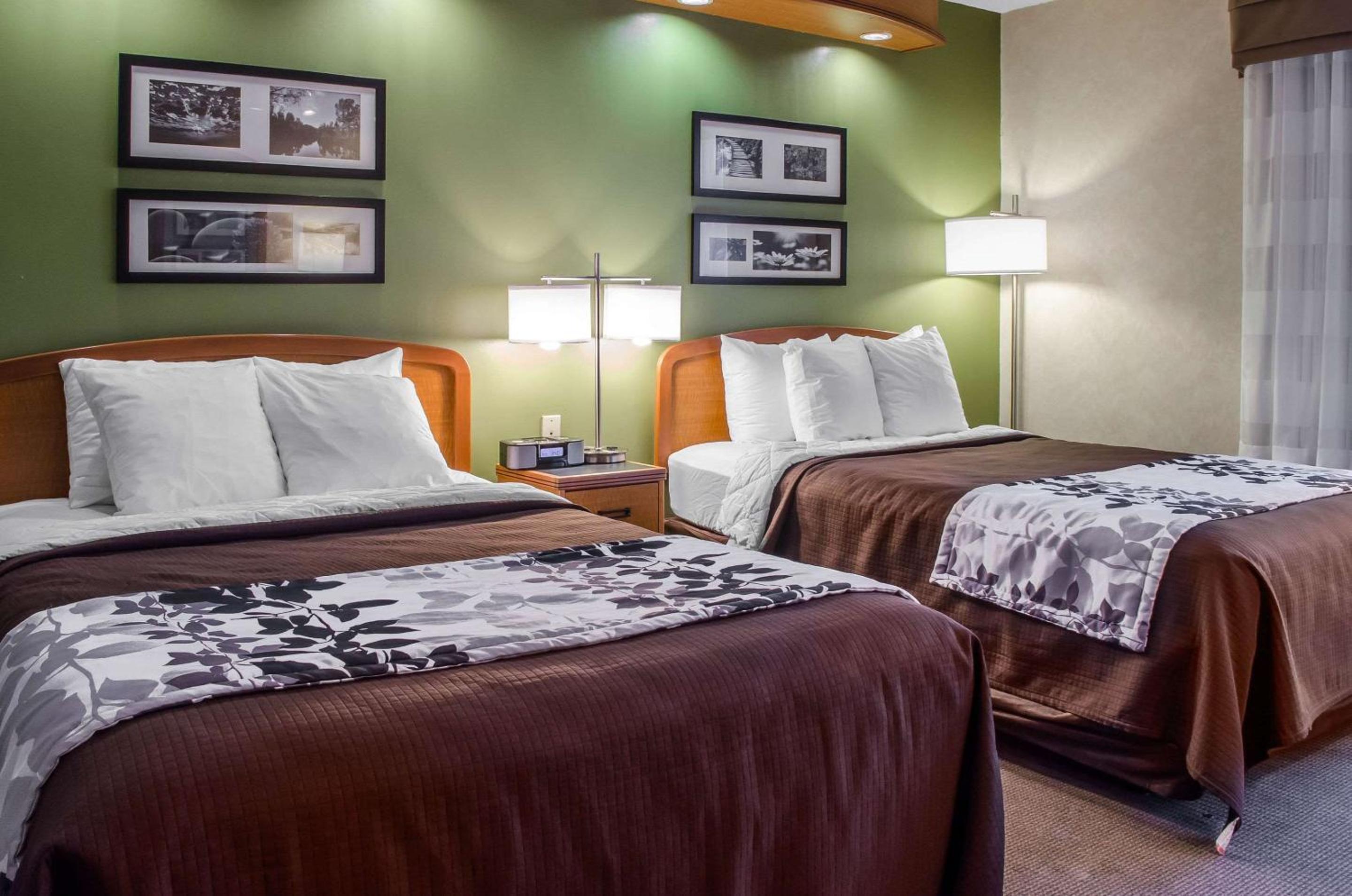 Double Room with Two Double Beds - Non-Smoking - Photo 7