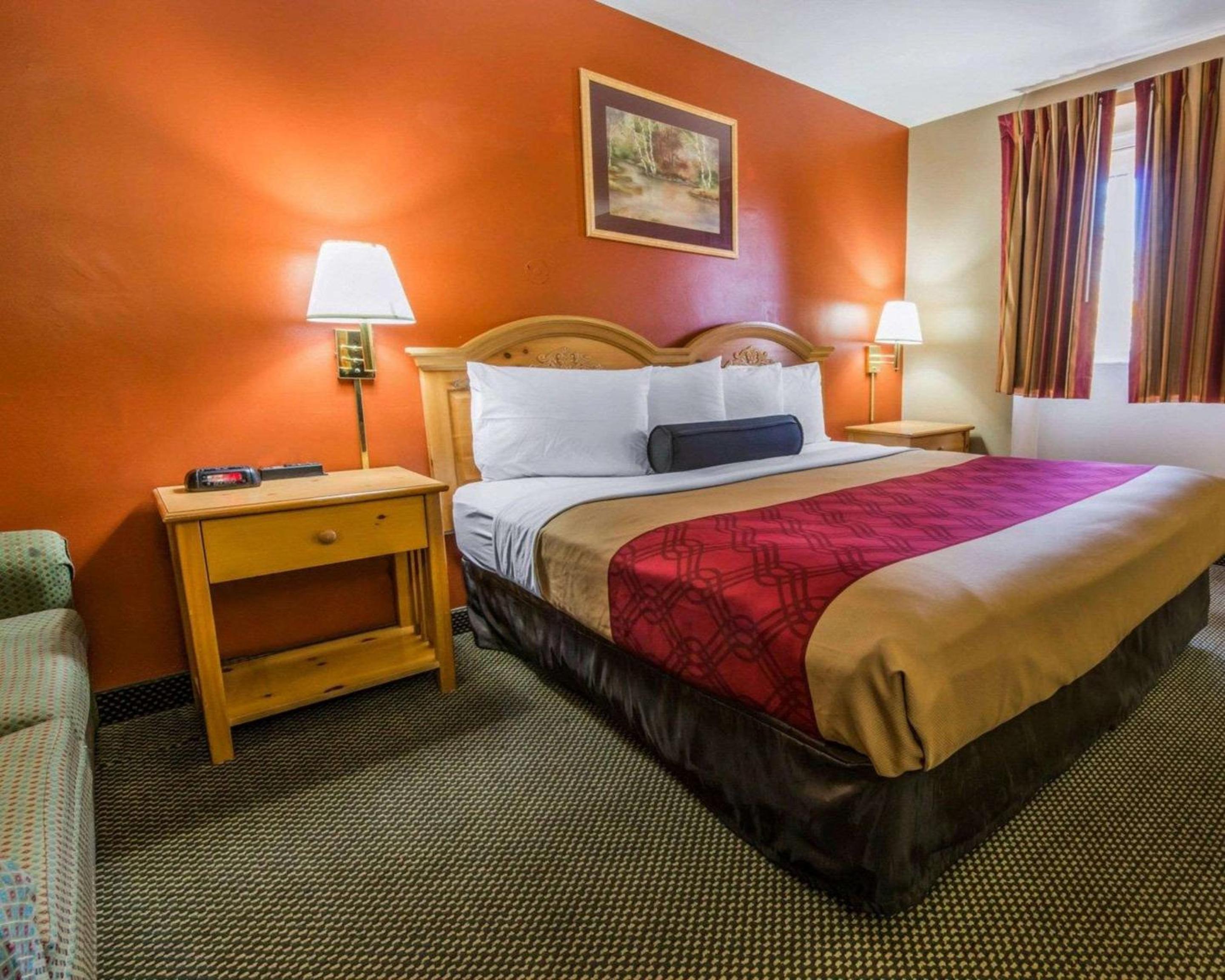 Double Room with Two Double Beds - Non-Smoking - Photo 1