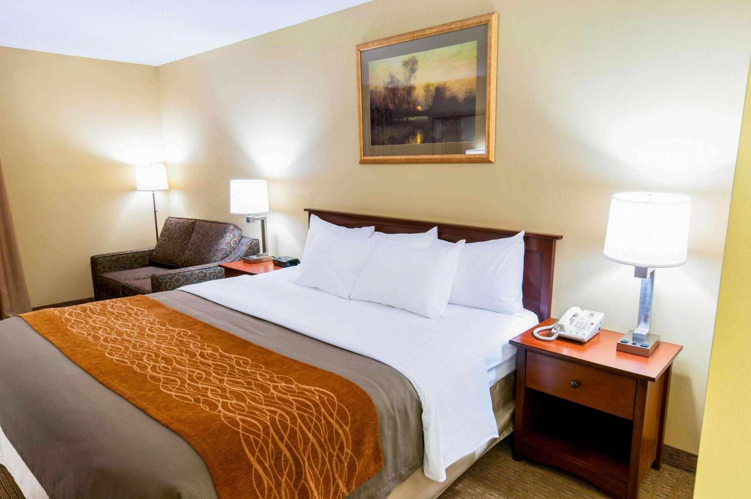 Non-Smoking - King Room - Photo 1