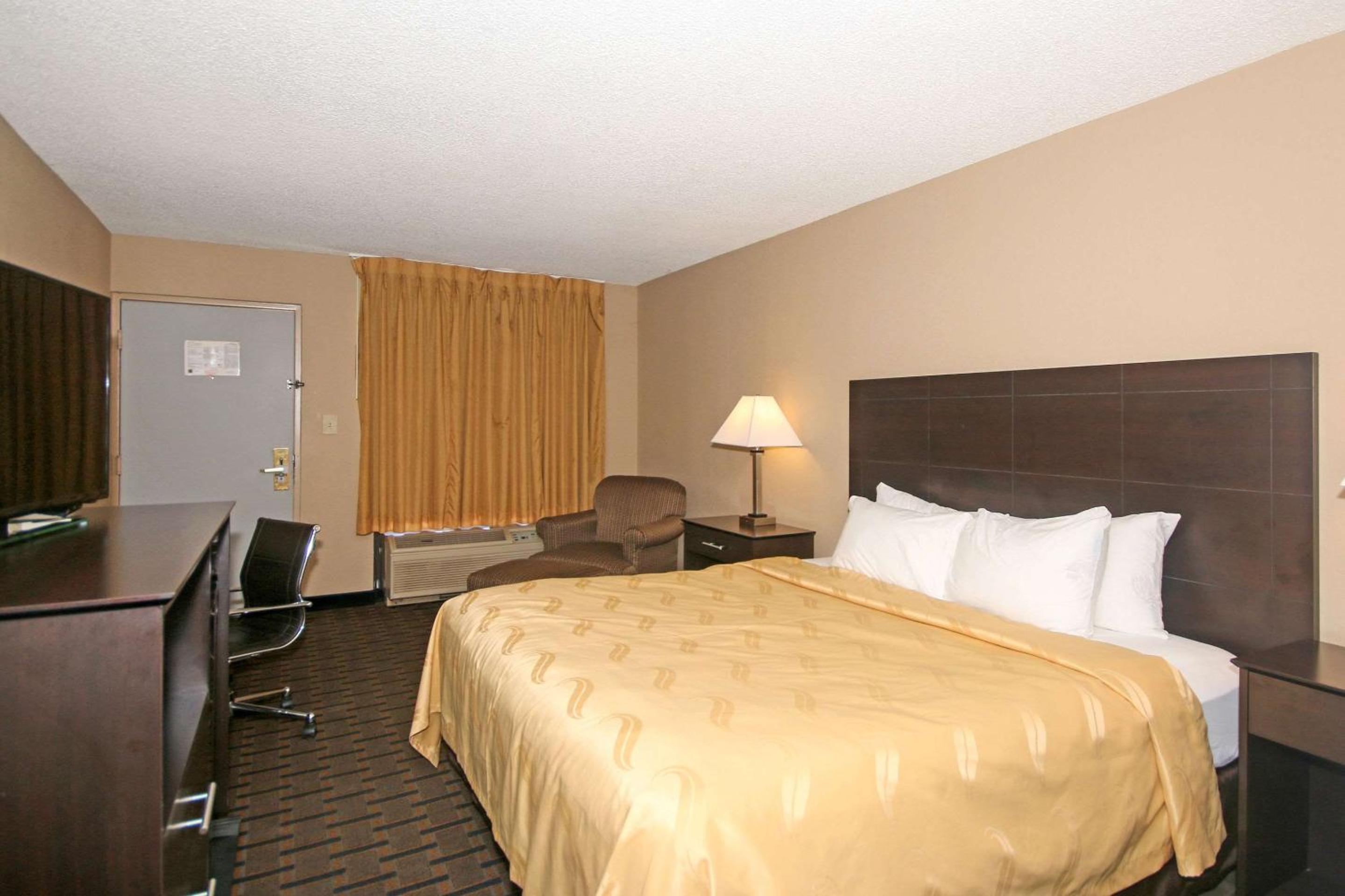 King Room - Smoking  - Photo 3