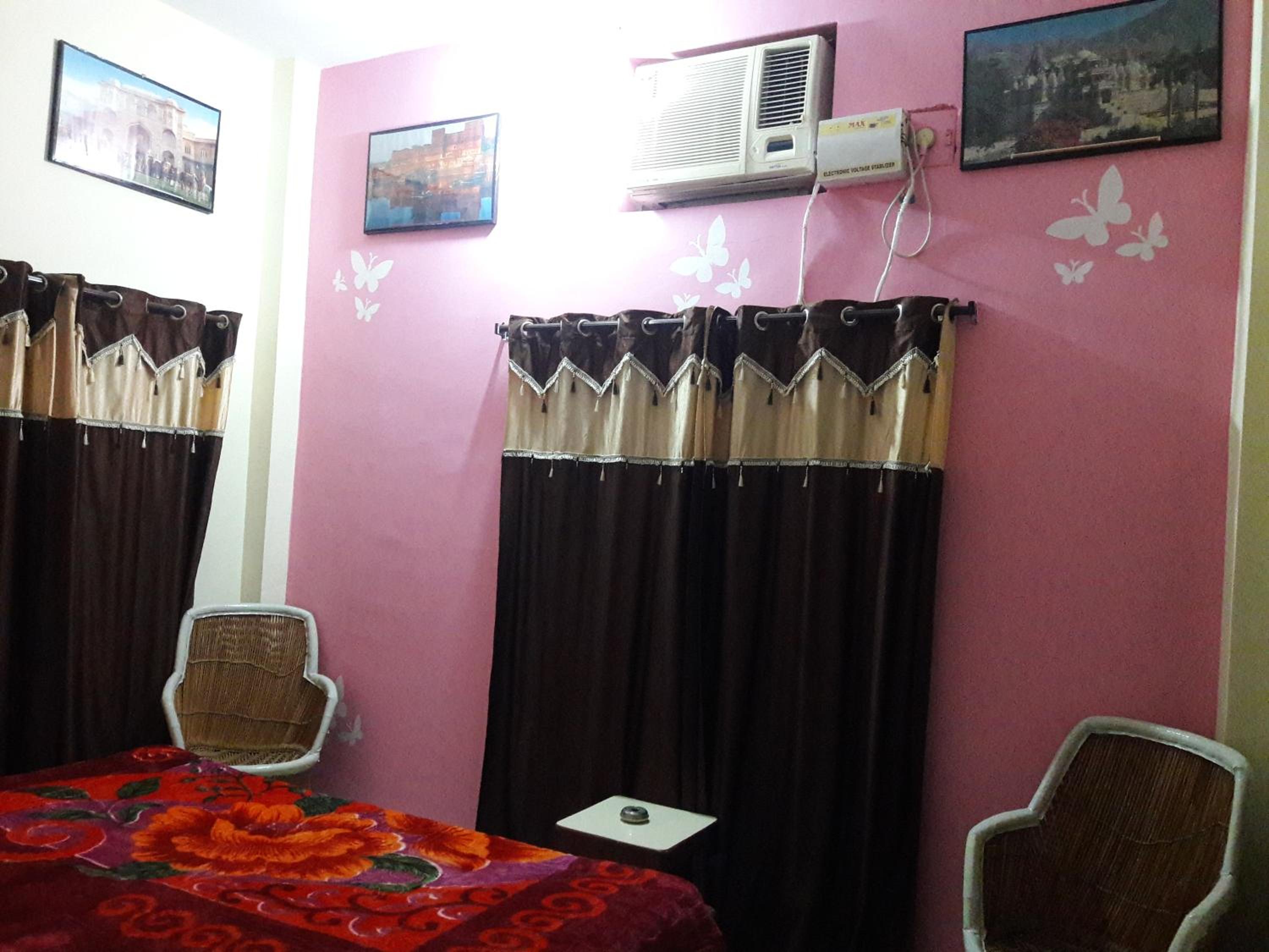 Standard Double Room photo 2