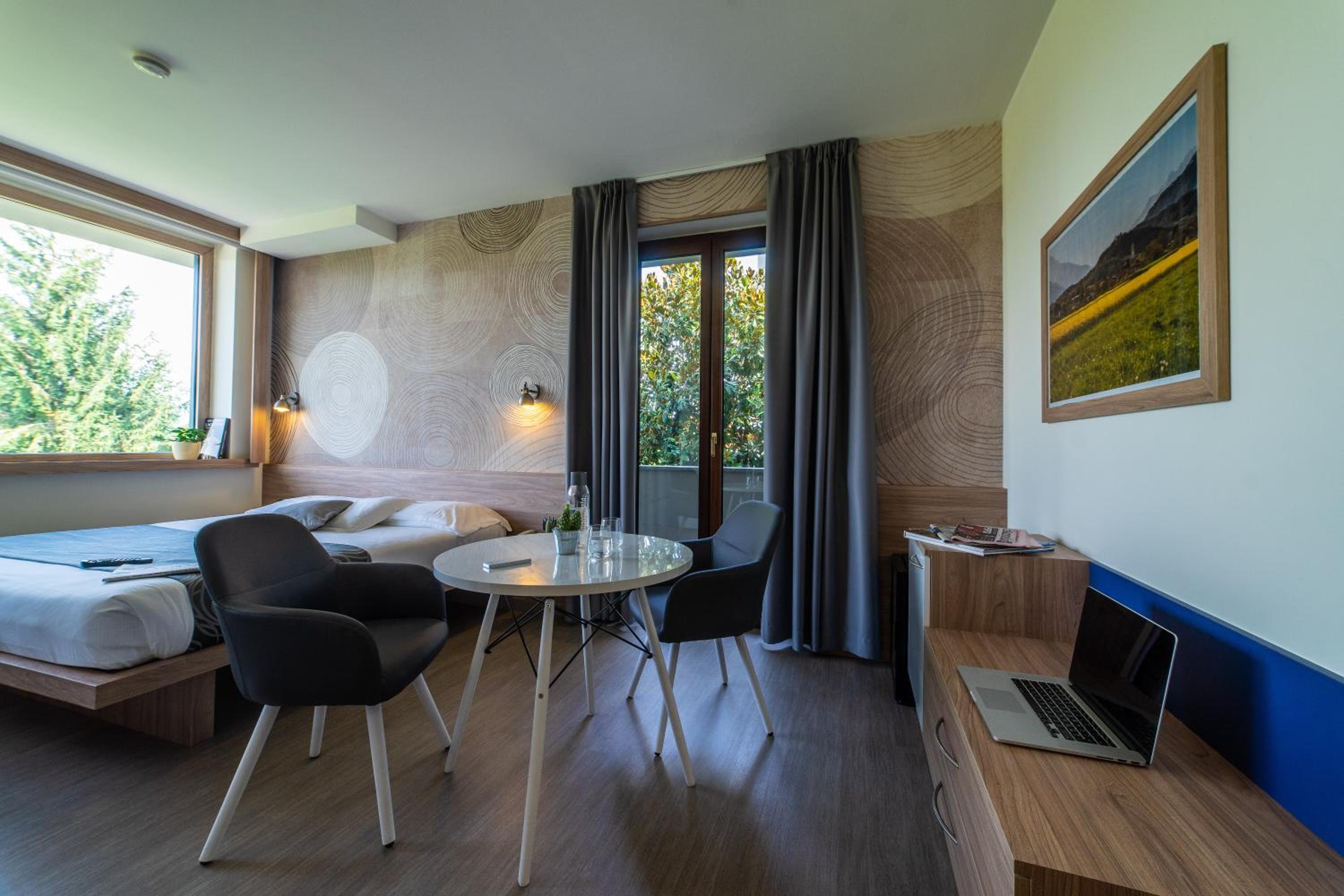 Junior Suite with Mountain View - Photo 6