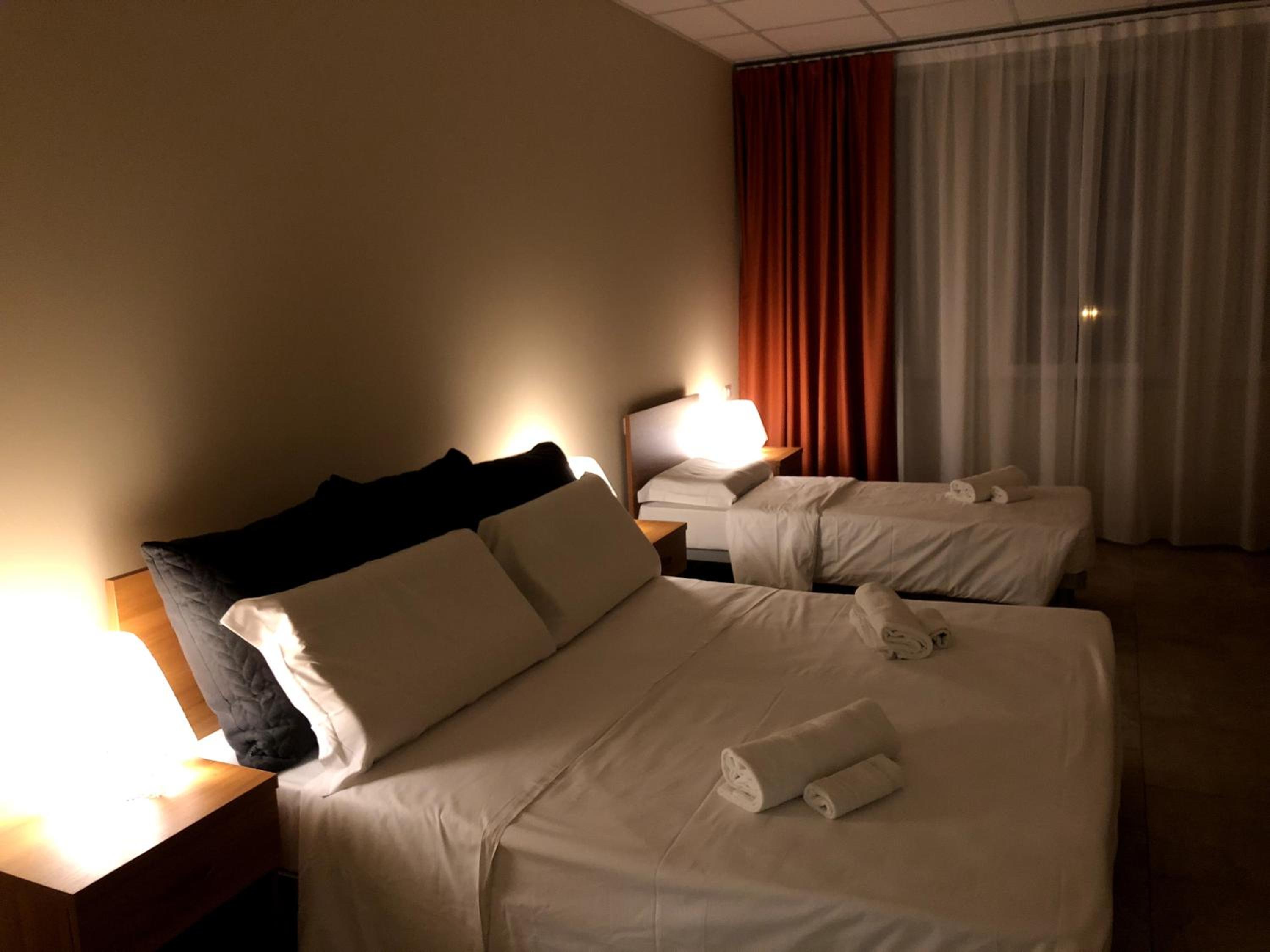 Triple Room - Photo 7