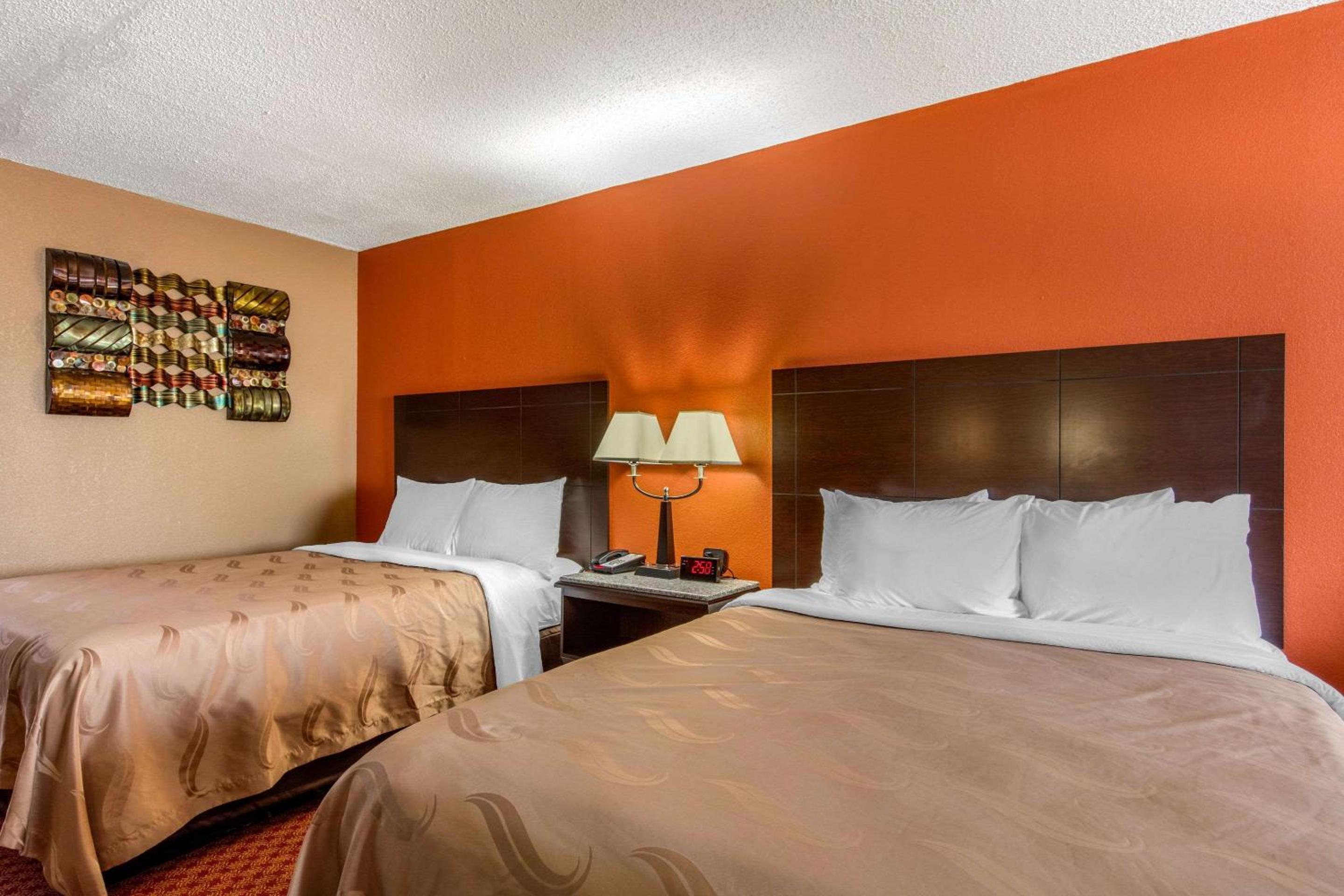 Queen Room with Two Queen Beds - Non-Smoking