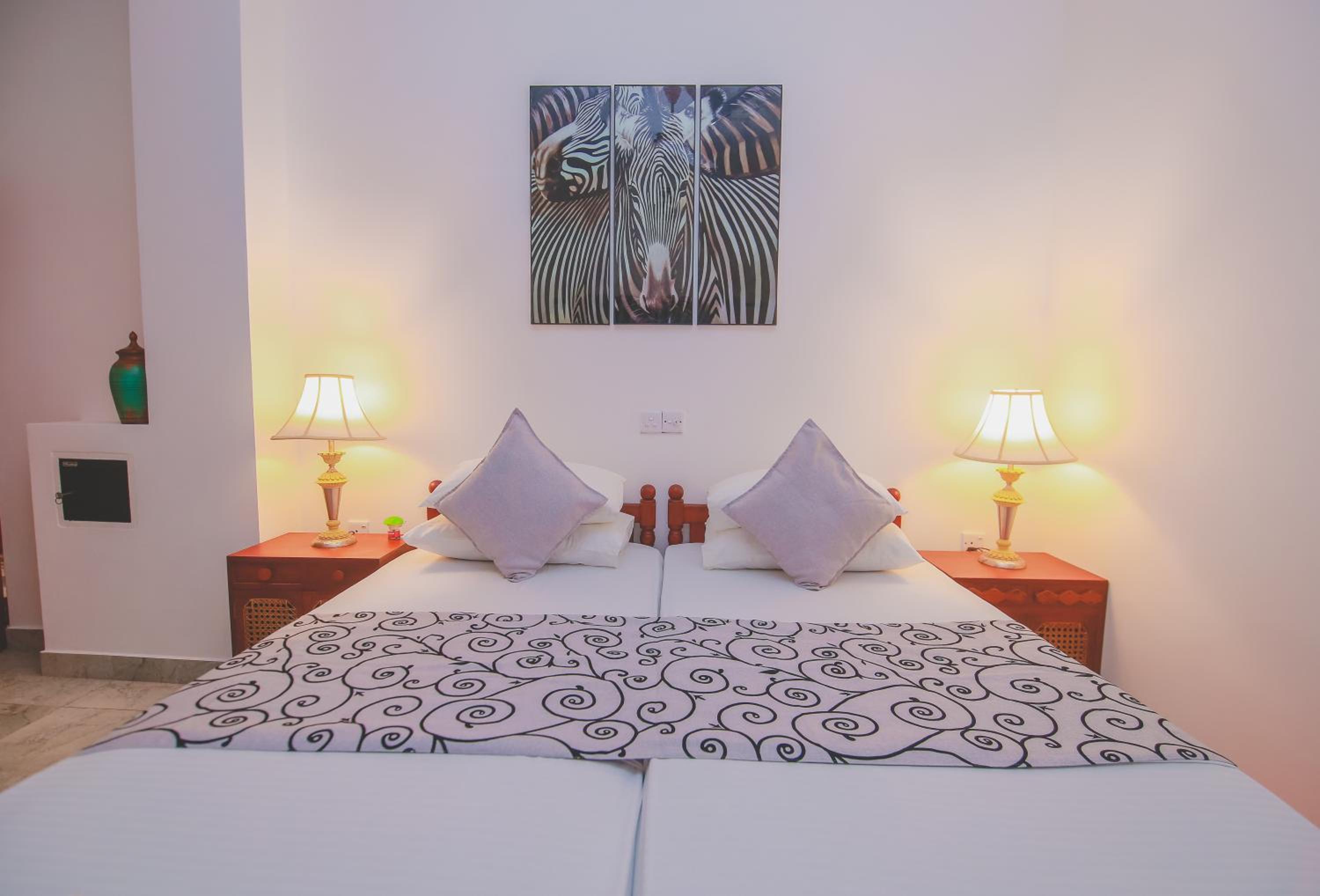 Standard Double Room with free 24 hours Check in & Check out photo 3