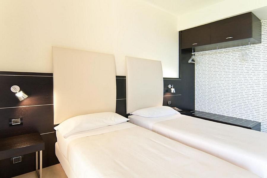 Twin Room with Balcony