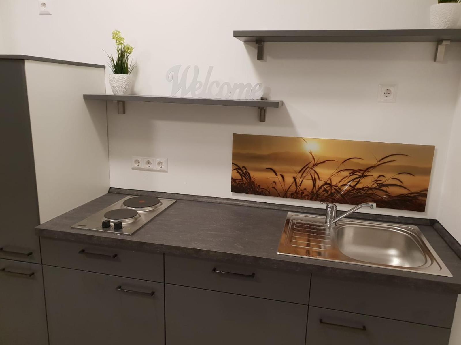 Apartment with Lake View - Photo 18