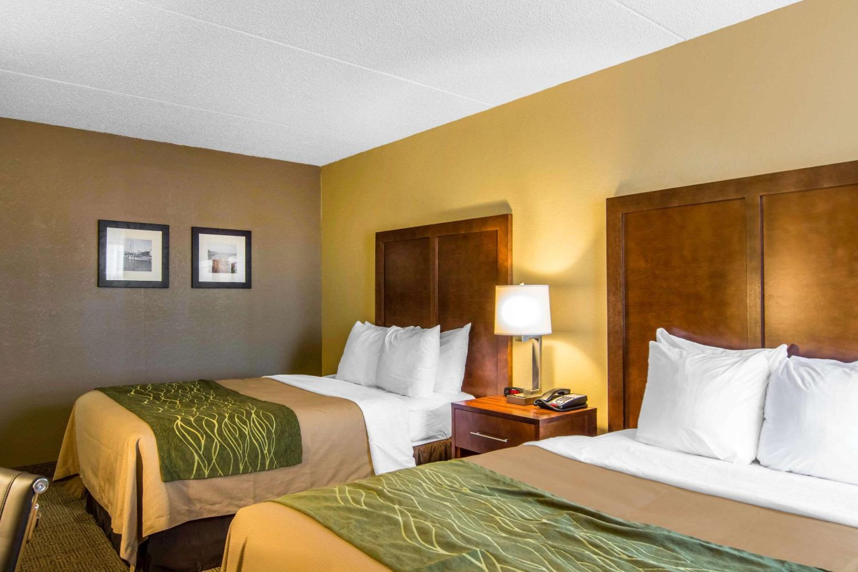 Double Room With Two Double Beds - Non-Smoking - Photo 1