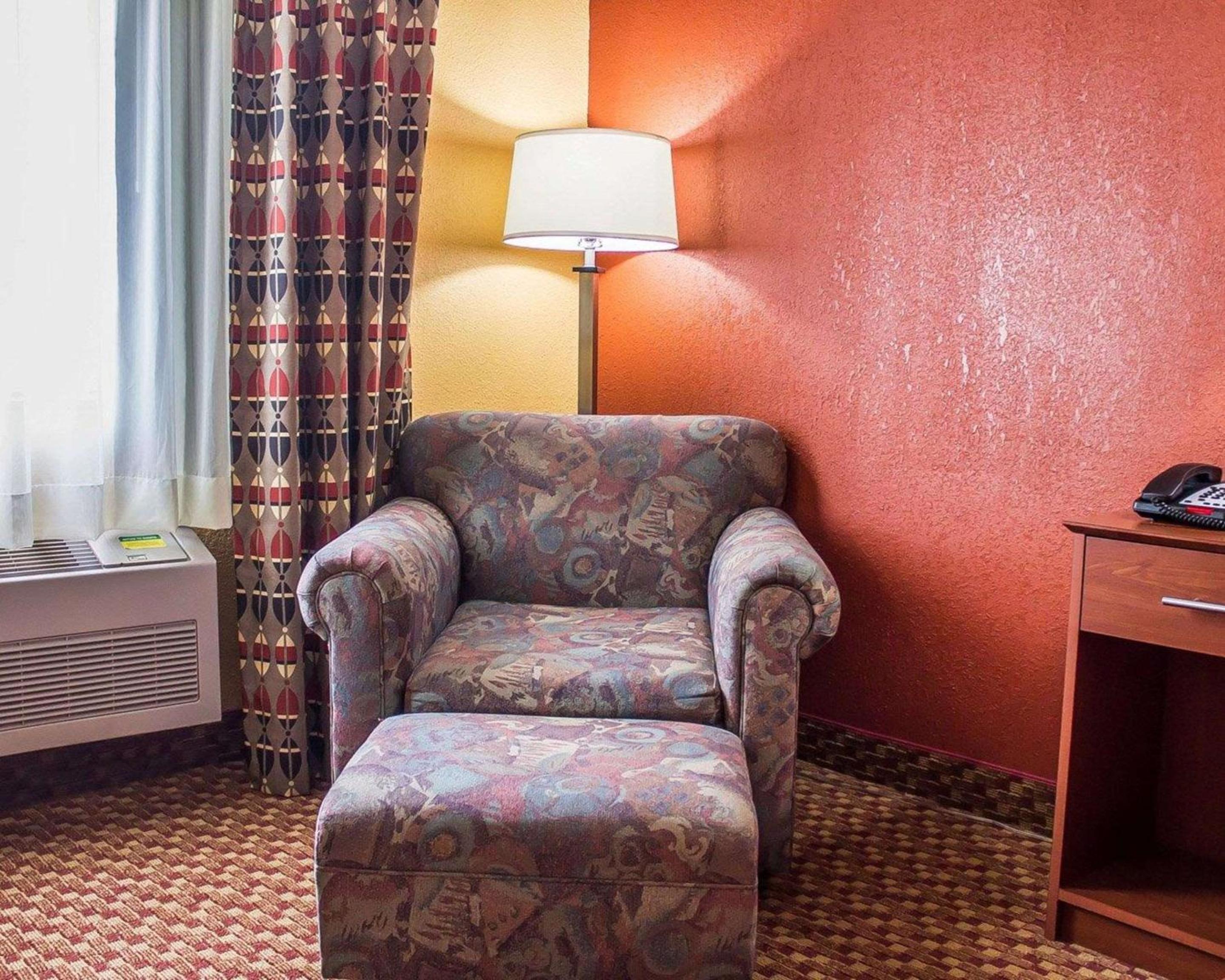 King Room - Disability Access/Non-Smoking - Photo 3